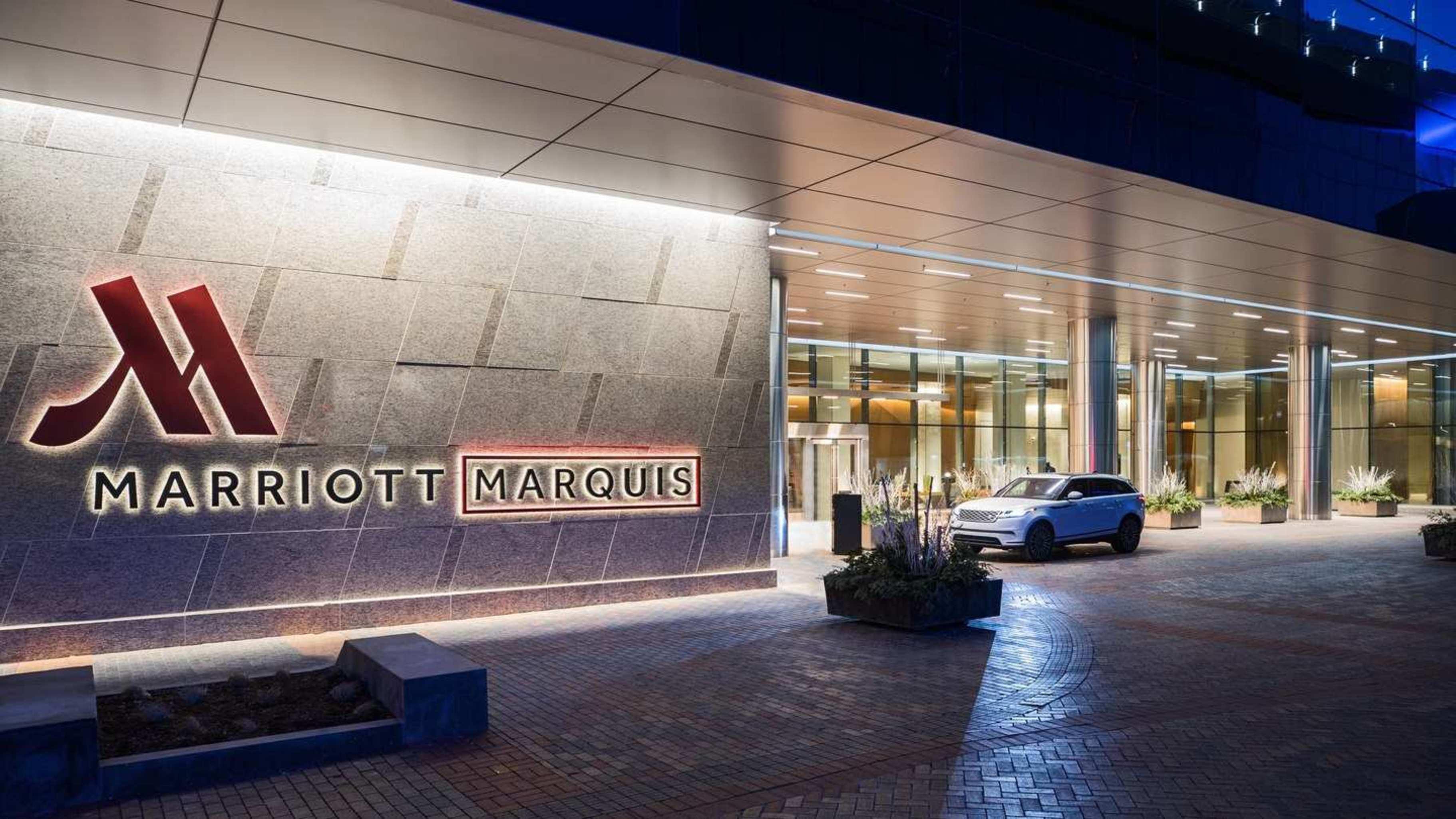 Vista Exterior Marriott Marquis Chicago