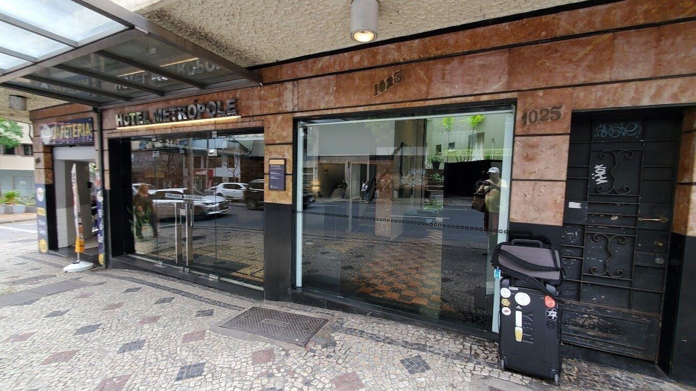 Vista Exterior Hotel Metropole