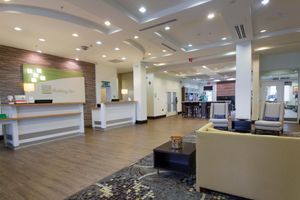 Alojamiento - Holiday Inn Bloomington-Airport by IHG