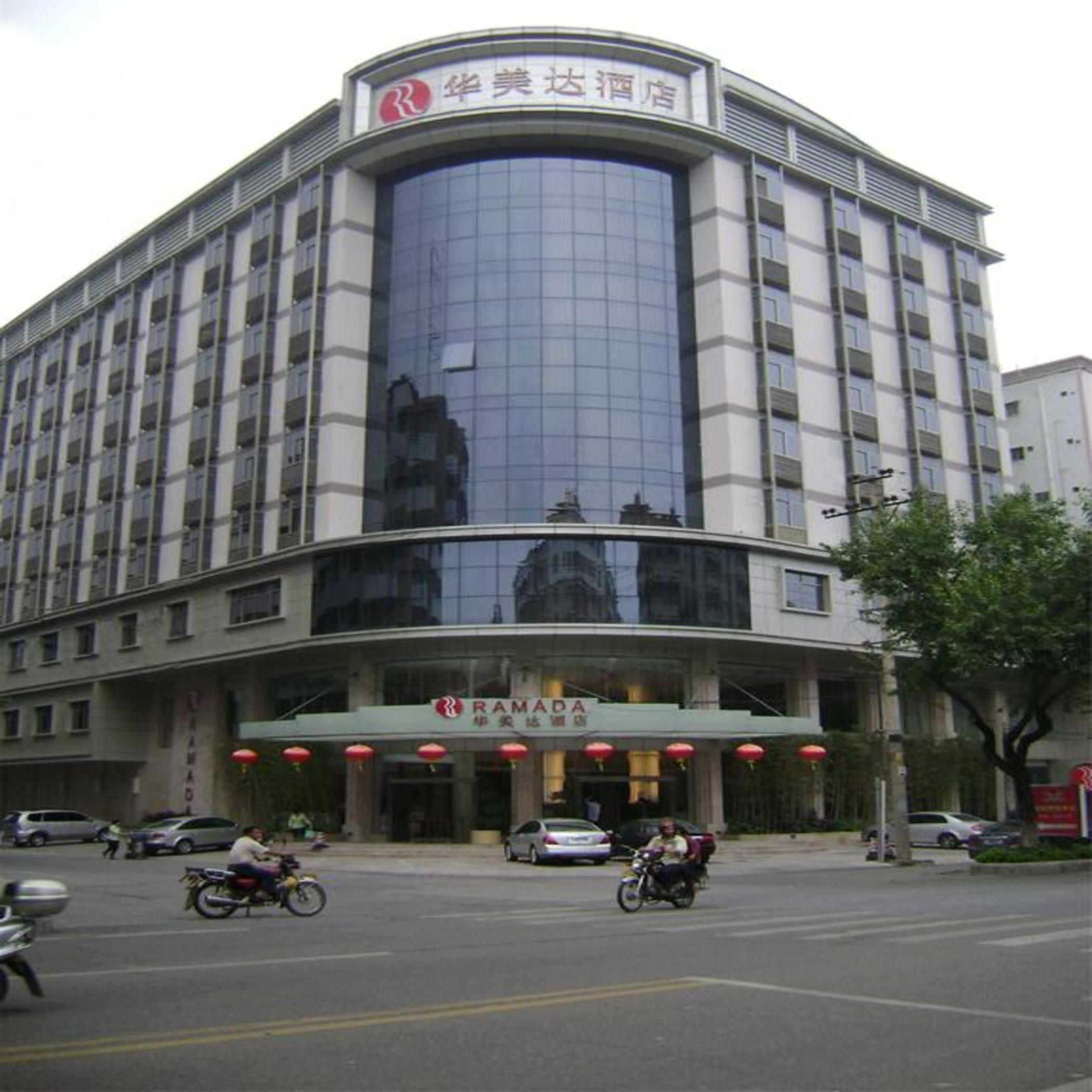 Vista Exterior Ramada by Wyndham Meizhou