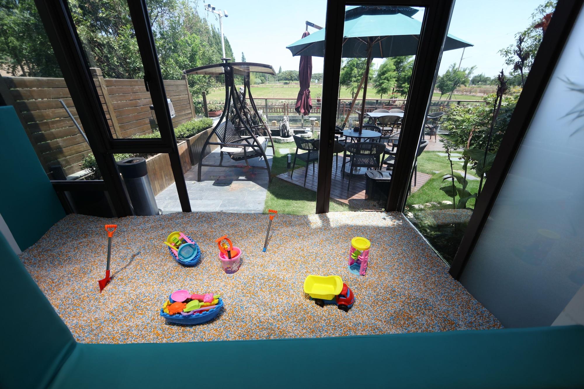 Instalaciones Recreativas Xiangyun Qinzi hotel