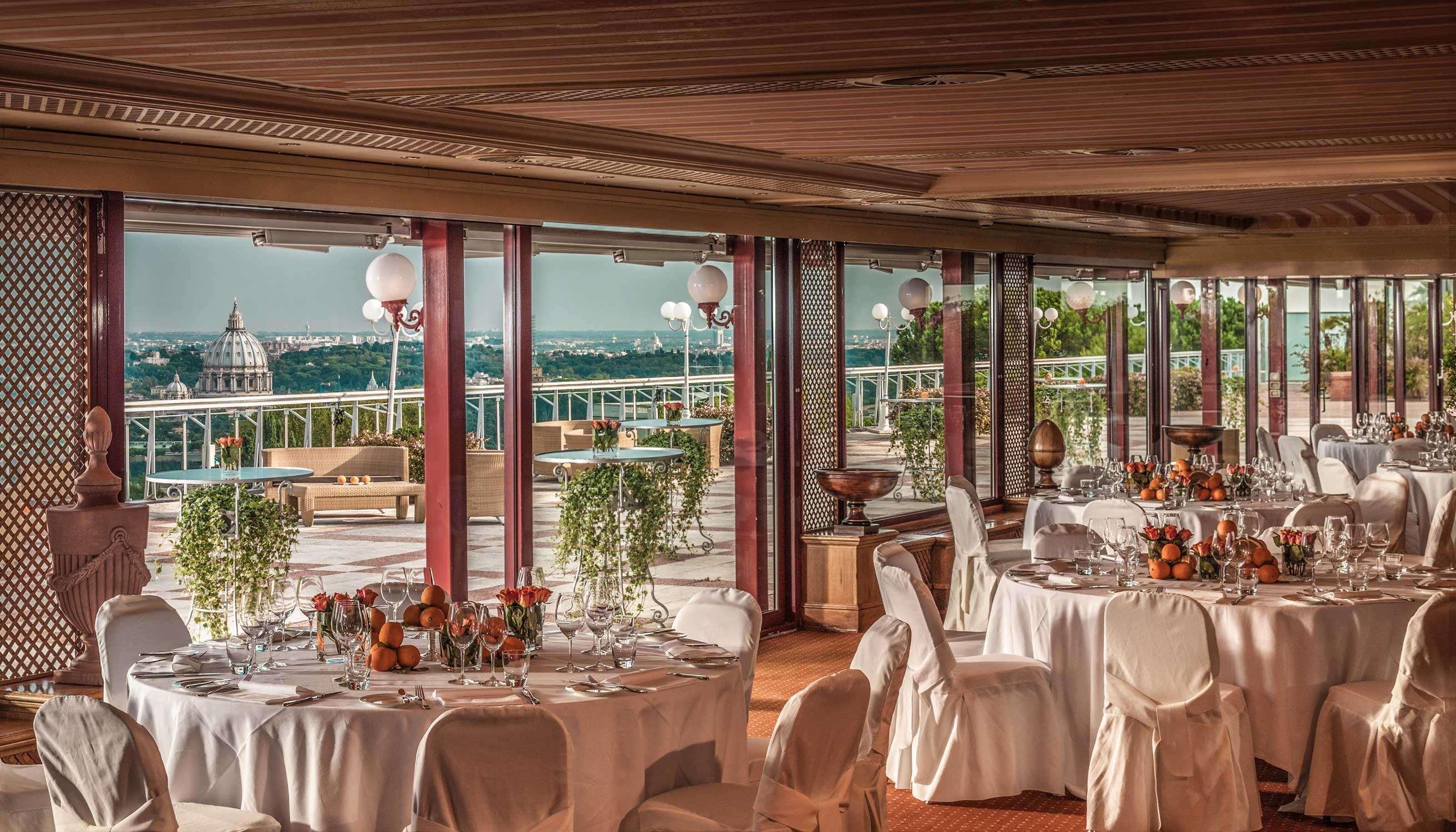 Vista Exterior Rome Cavalieri, A Waldorf Astoria Hotel
