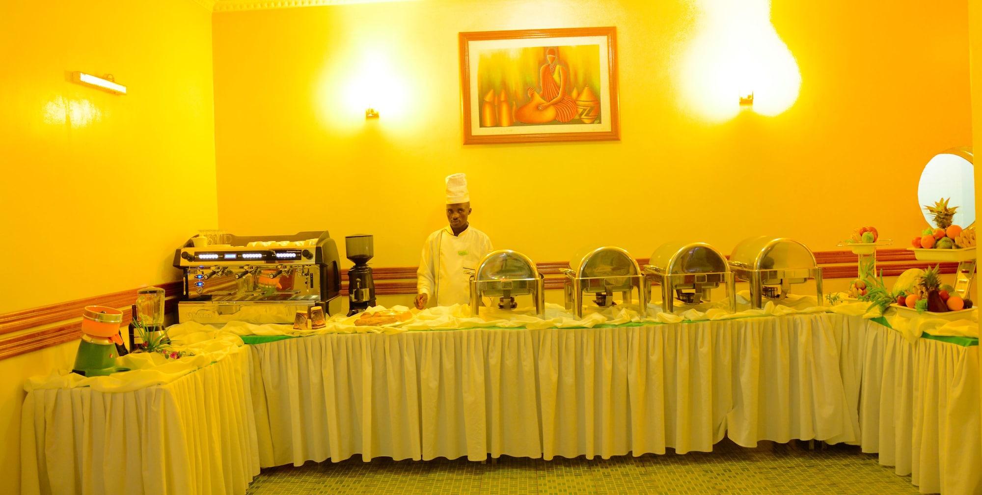 Restaurant Five to Five Hotel