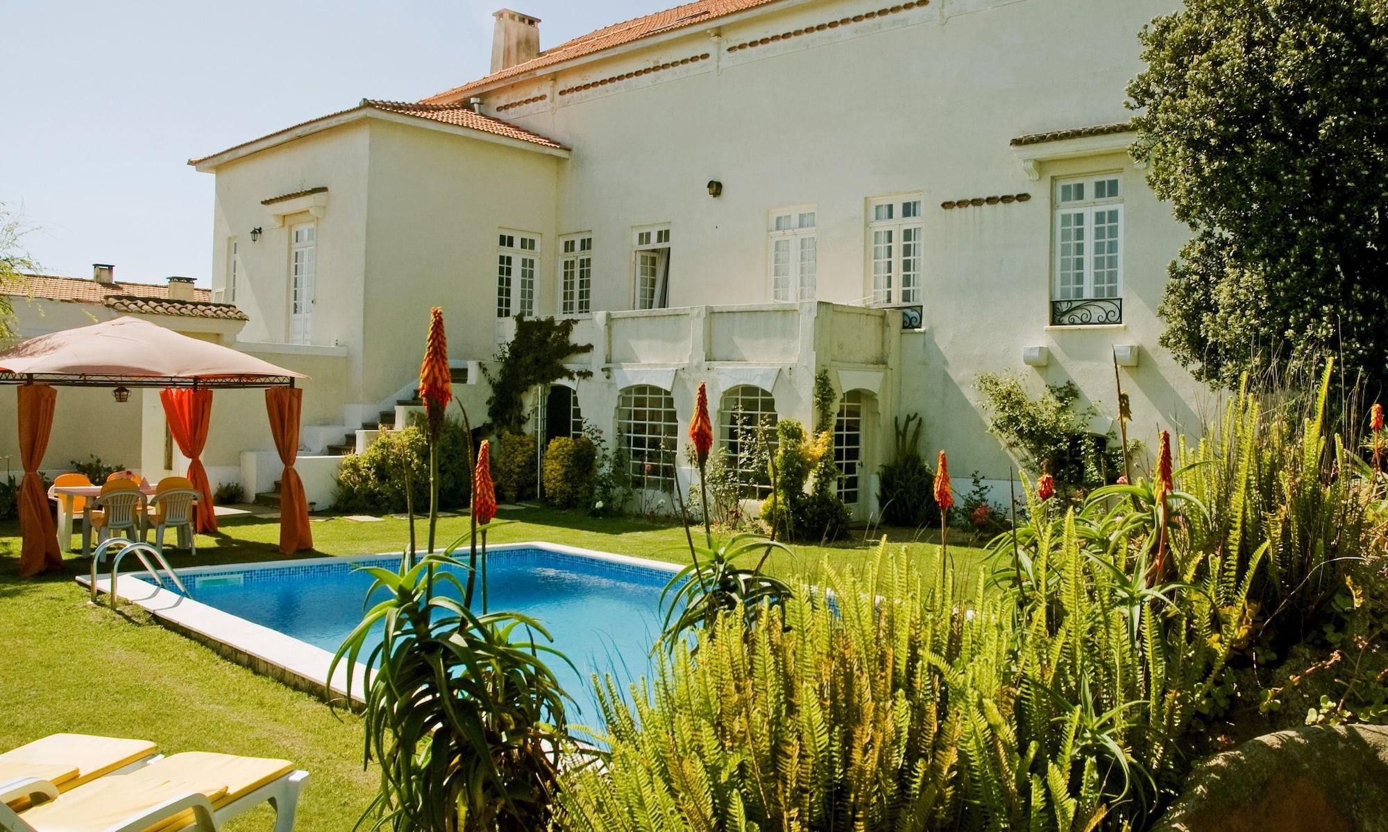 Vista Piscina Roses Village B&B