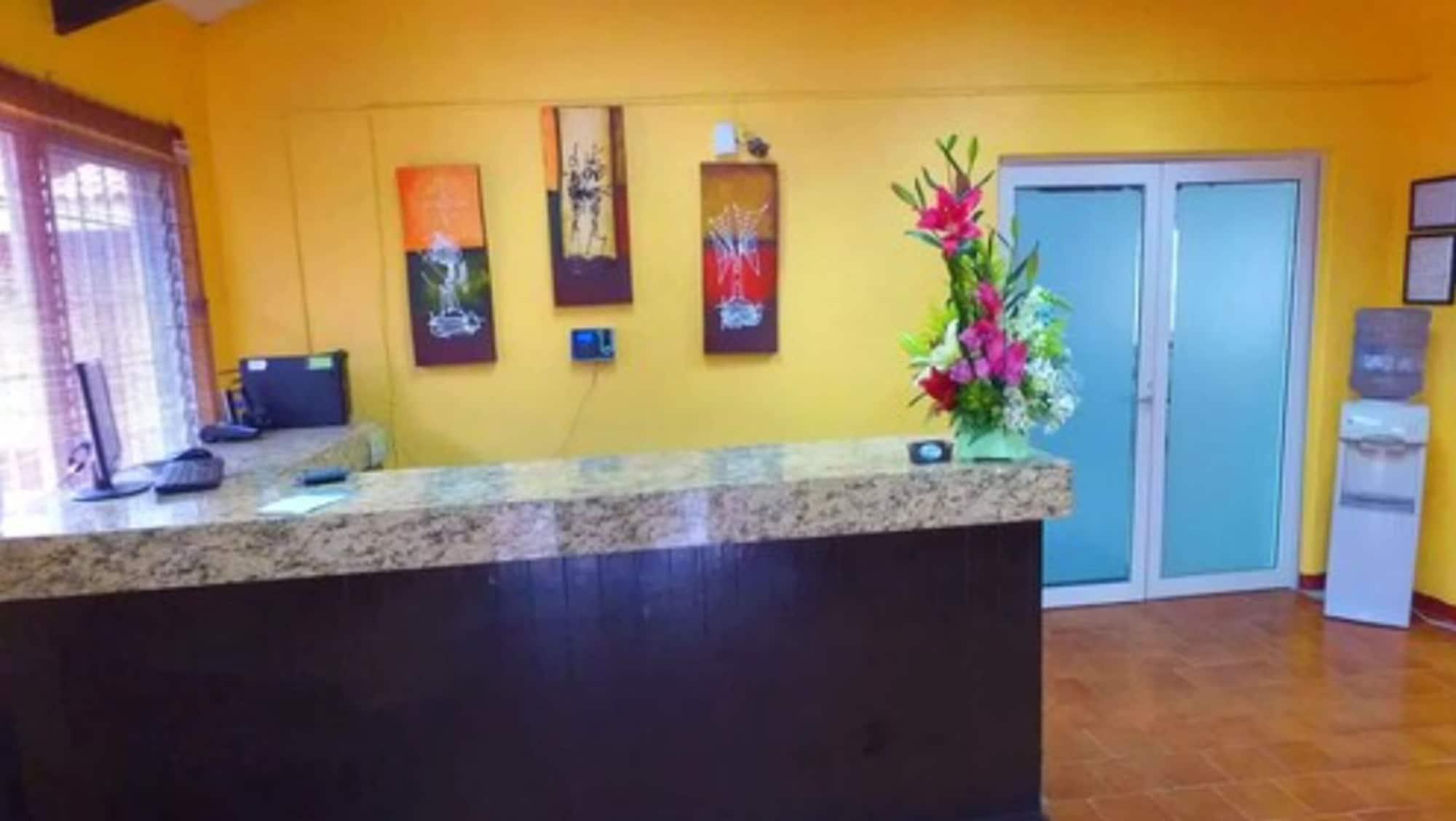 Vista Lobby Hotel Chapala Country