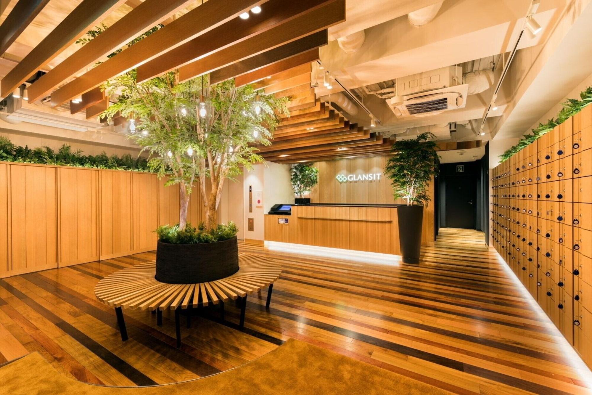 Varios Glansit Akihabara Comfort Capsule Hotel