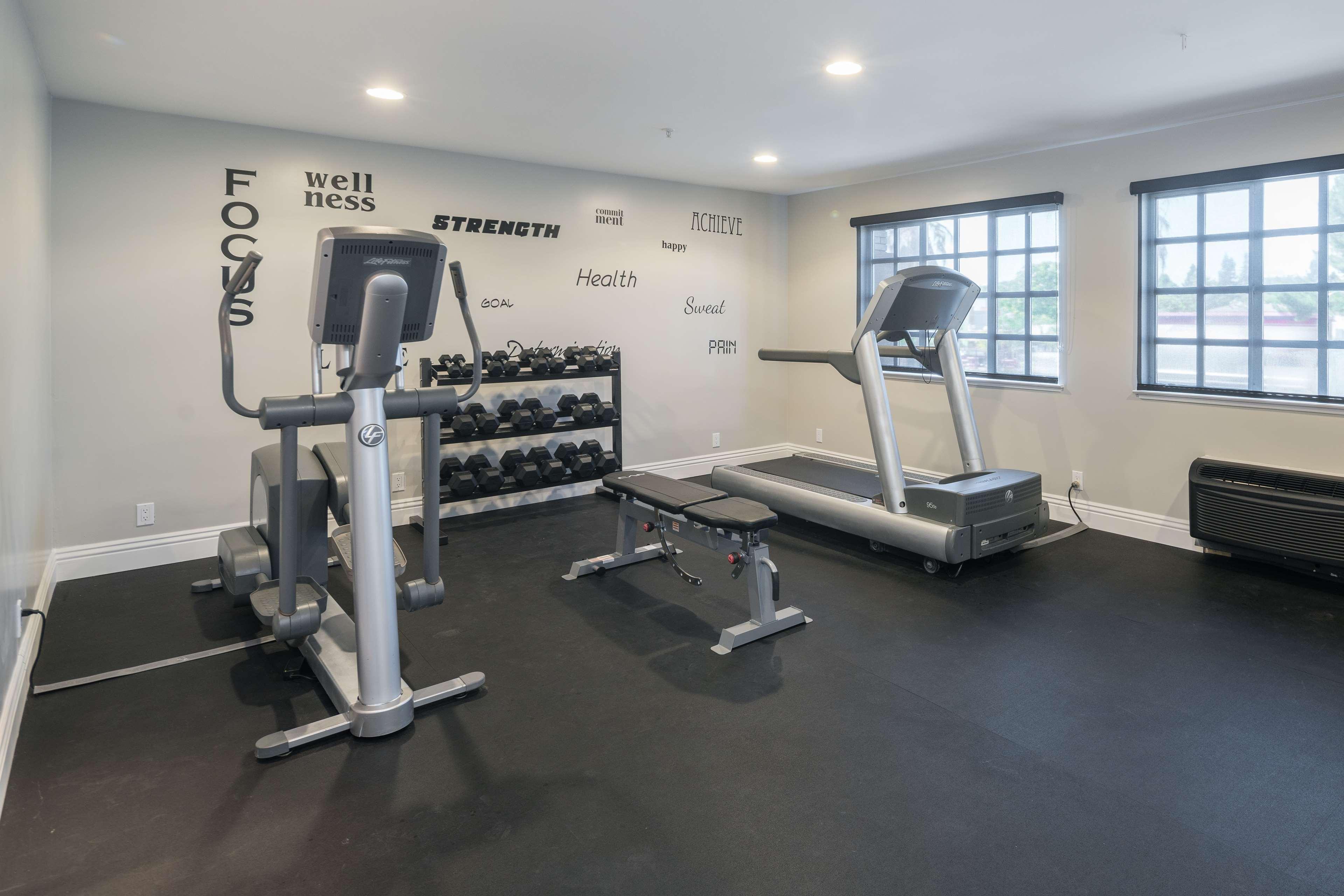 Instalaciones Recreativas The Row Hotel, BW Signature Collection