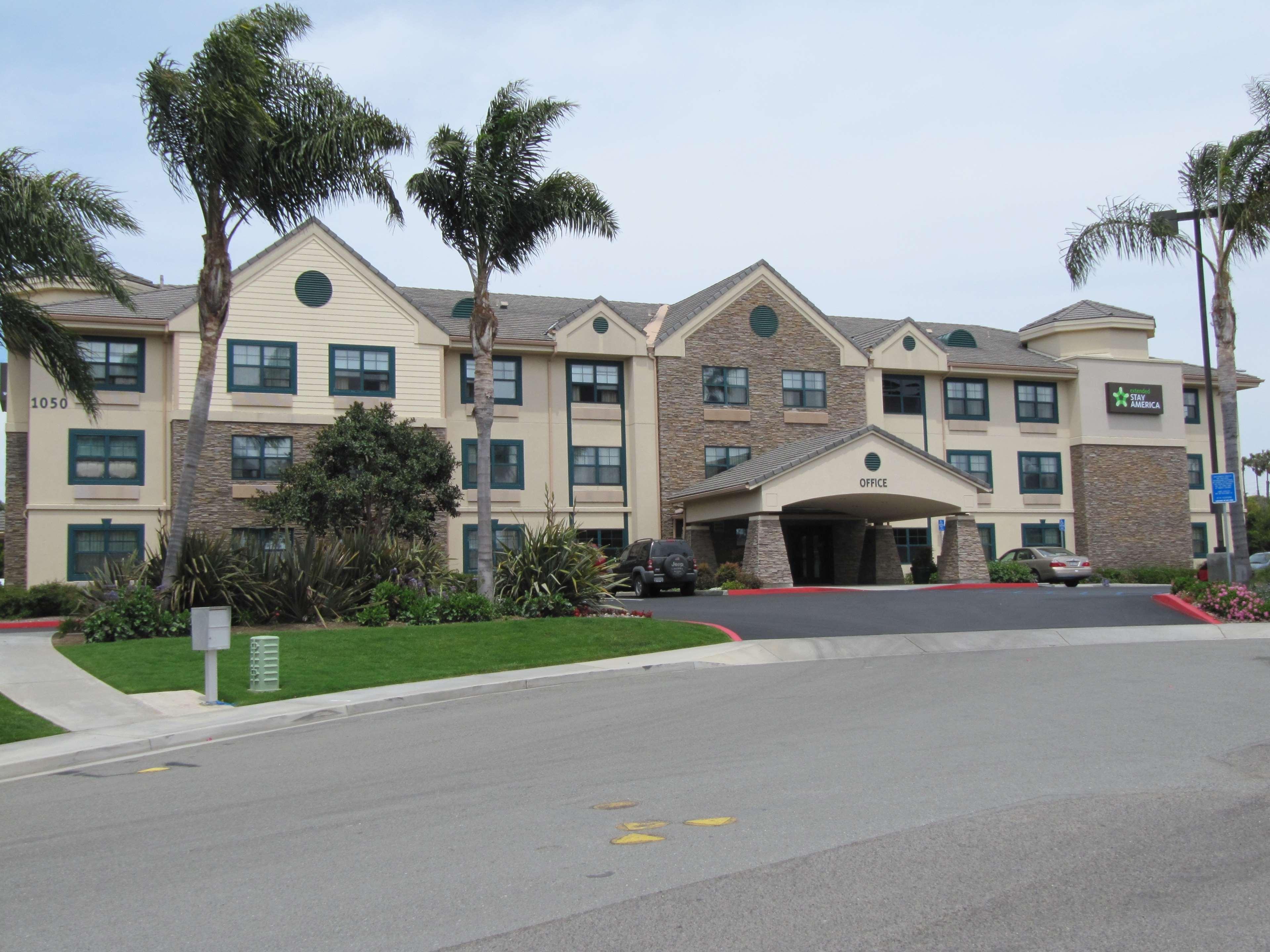 Vista Exterior Extended Stay America Suites Carlsbad Village by the Sea