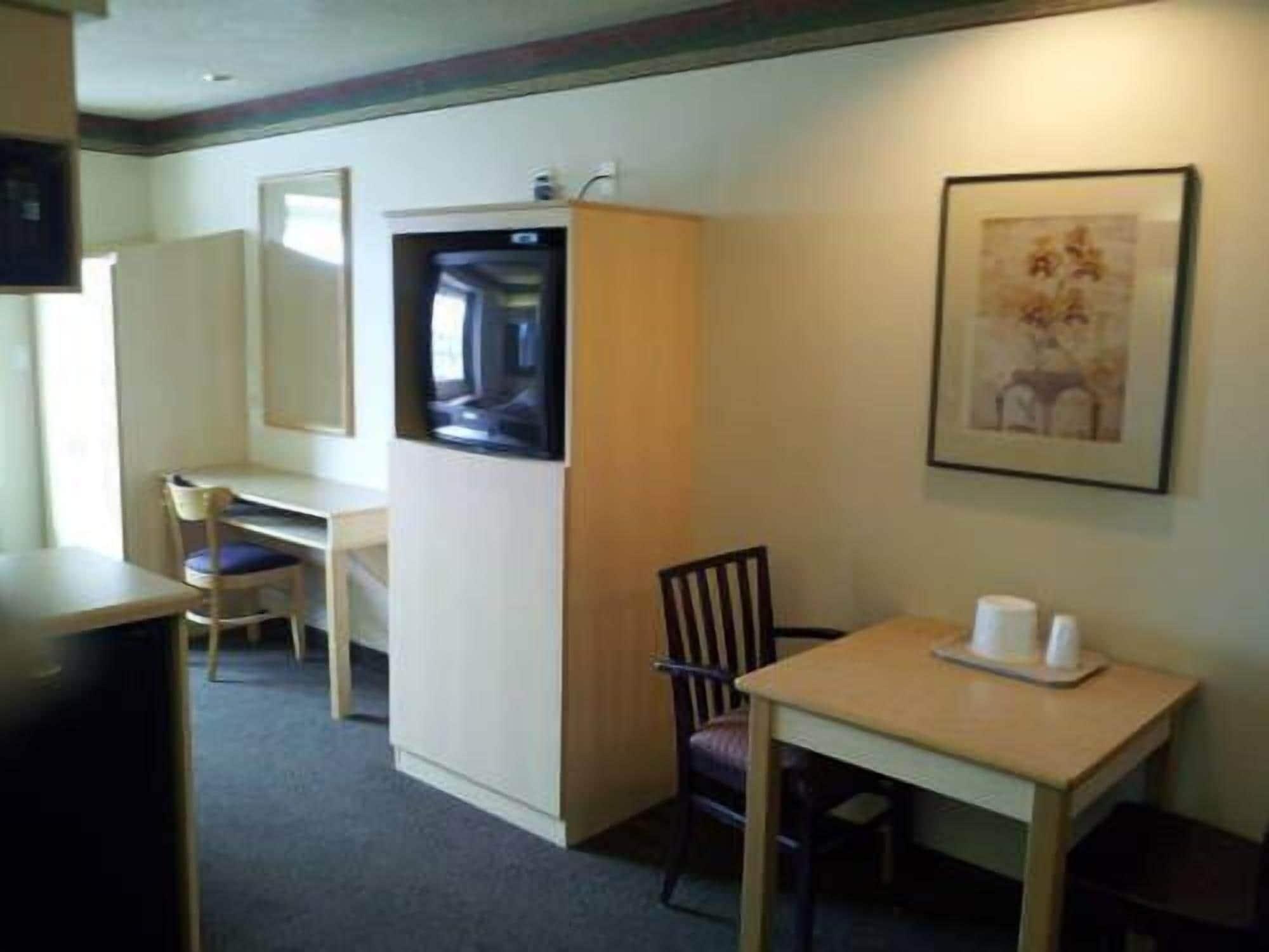 Equipamiento de Habitación Motel 6 Bernalillo, NM