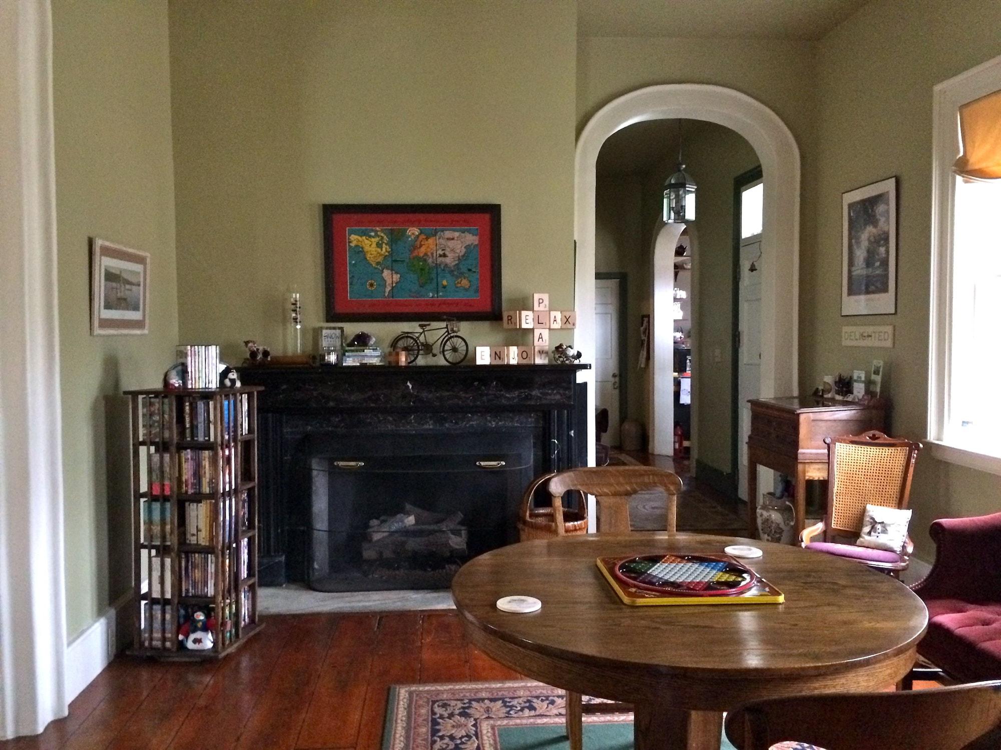 Comodidades del Alojamiento B&B at Oliver Phelps