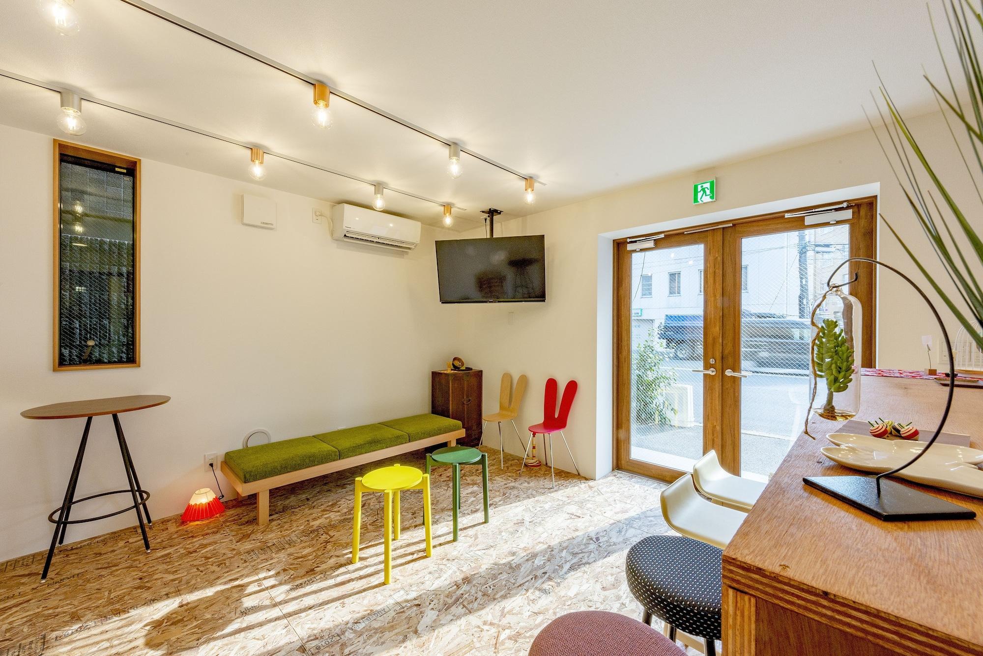 Varios Plat Hostel Keikyu Asakusa Karin