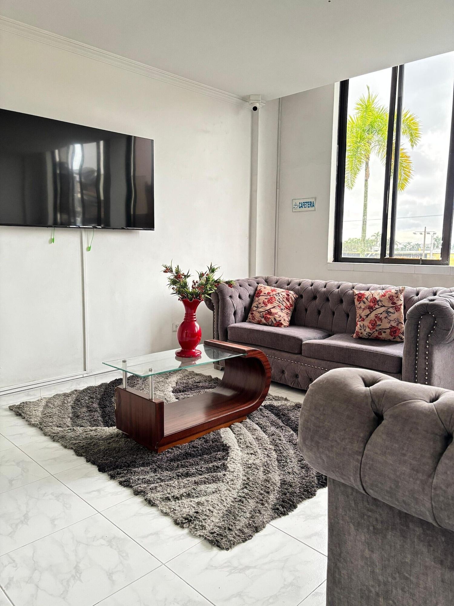 Bar/Salón Ayenda 1122 Victoria