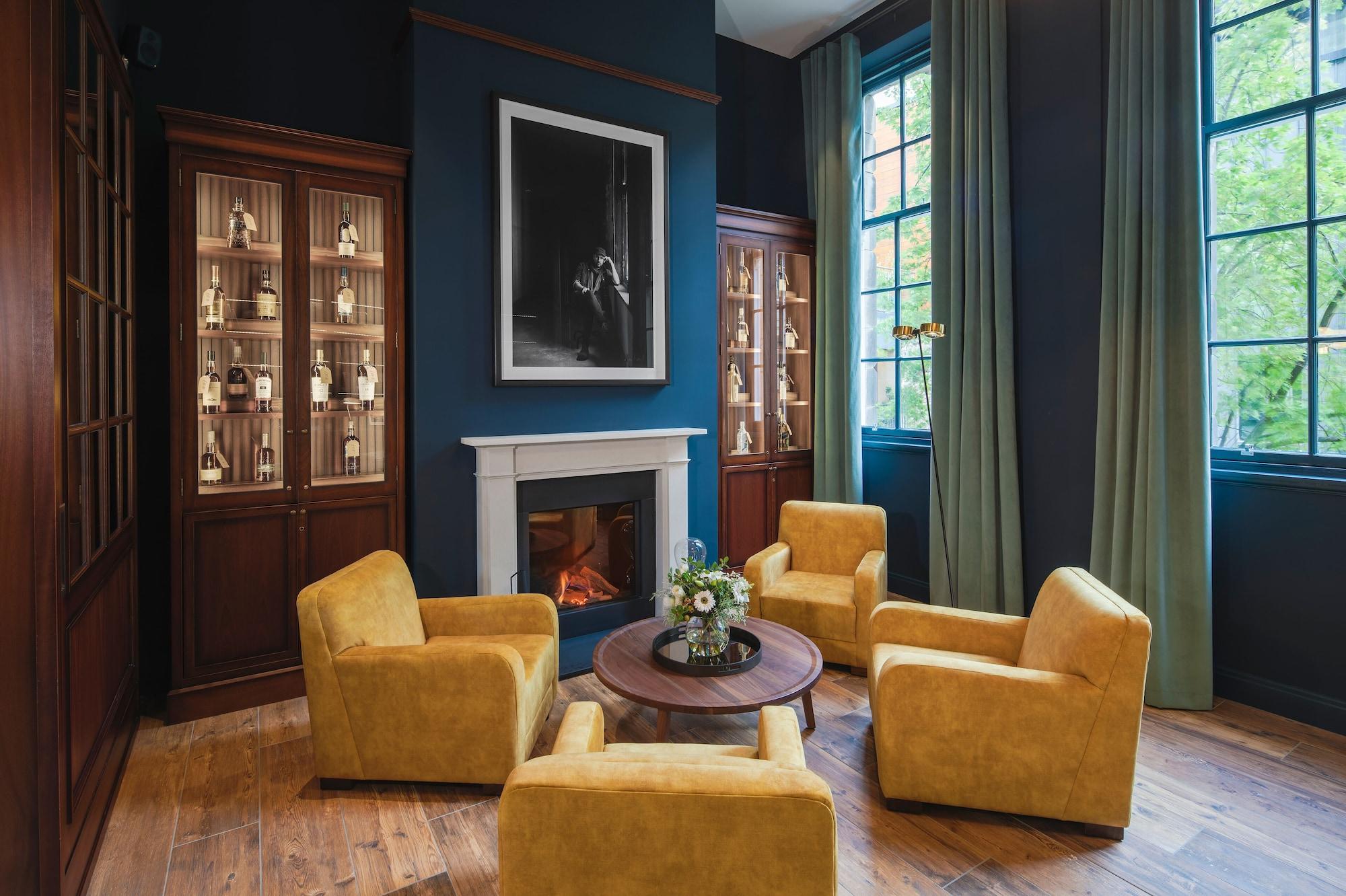 Vista Lobby Old Town Chambers, Autograph Collection