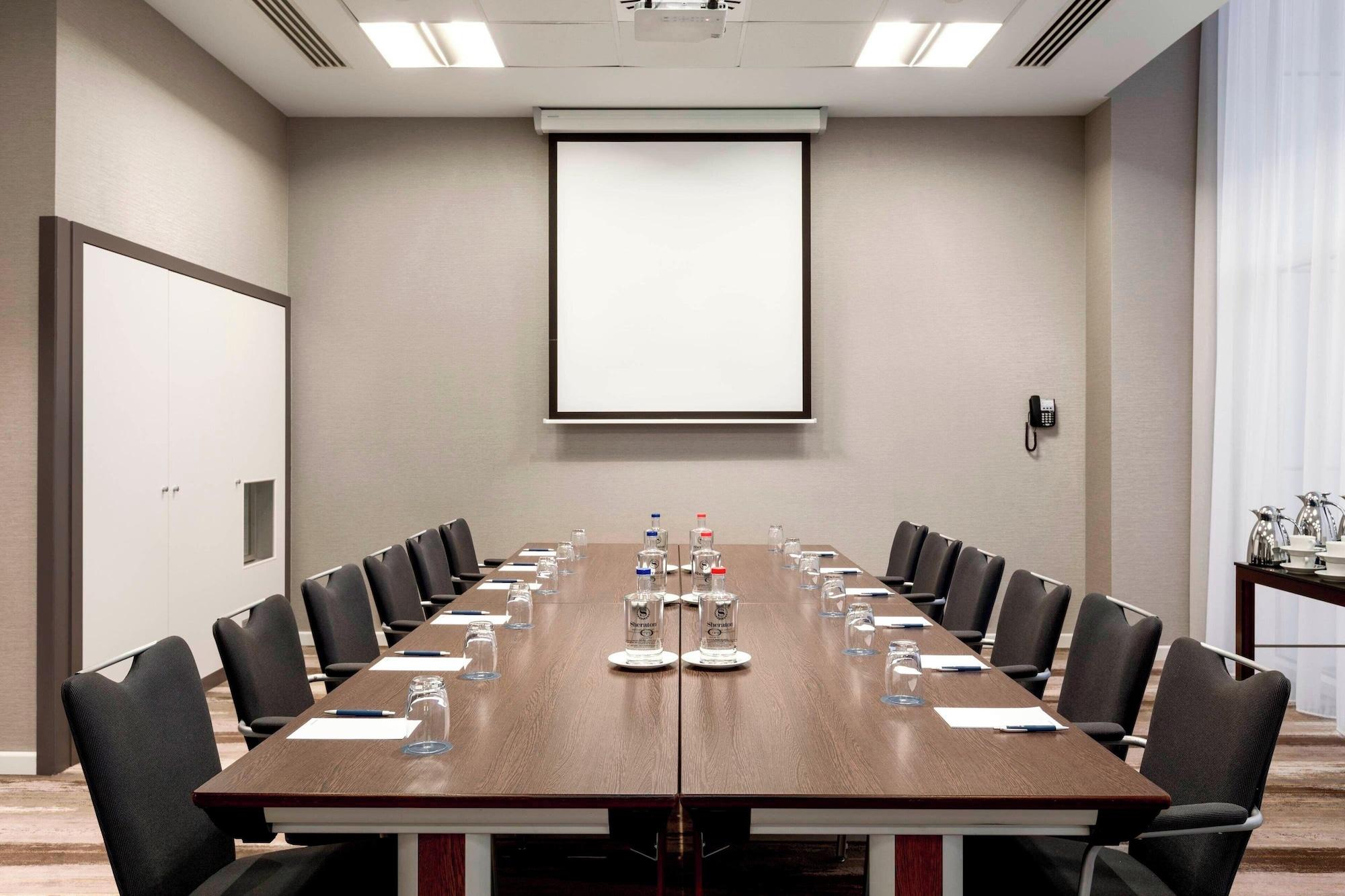 Sala de Reuniones Sheraton Amsterdam Airport Hotel and Conference Center