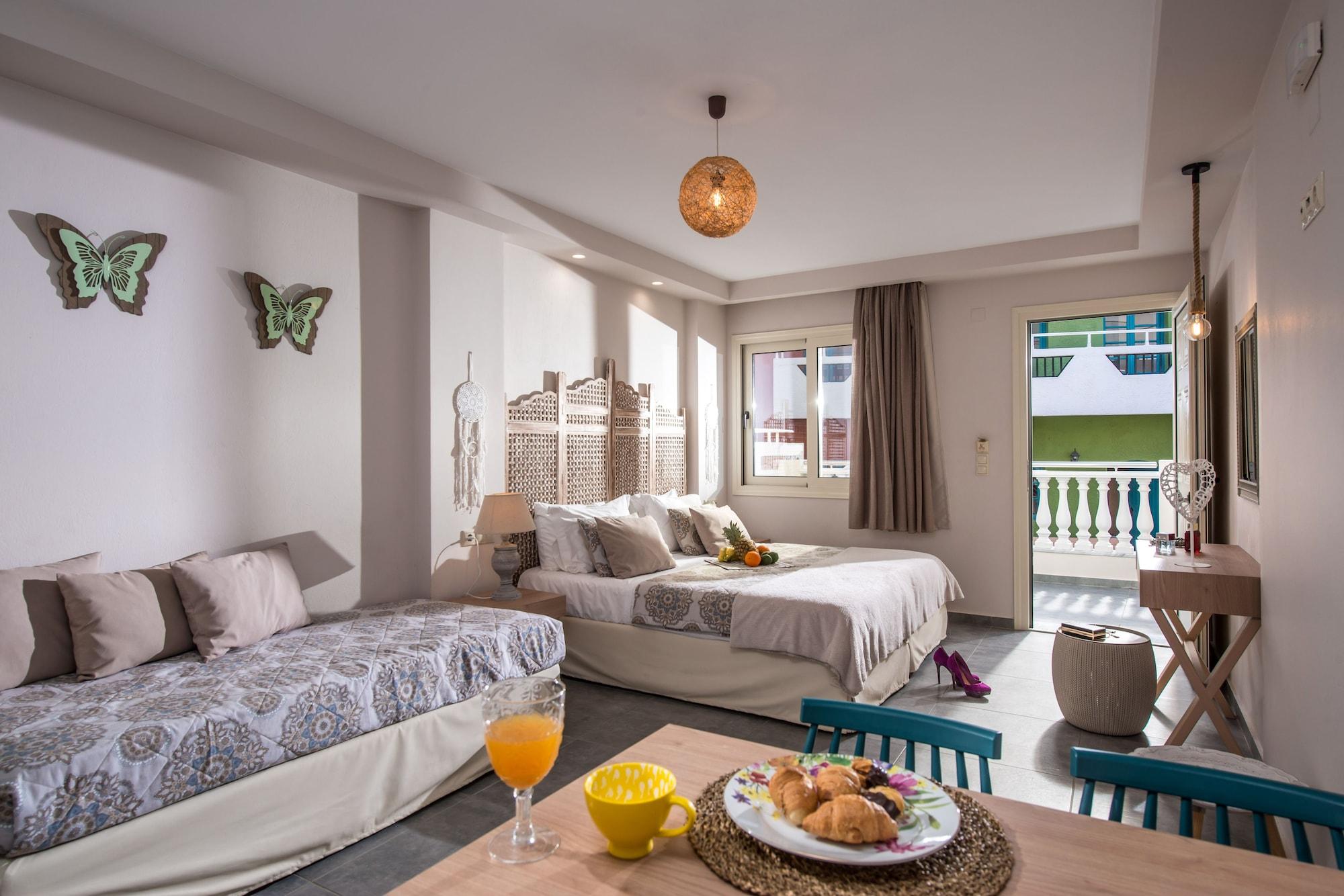 Varios Sarpidon Apartments
