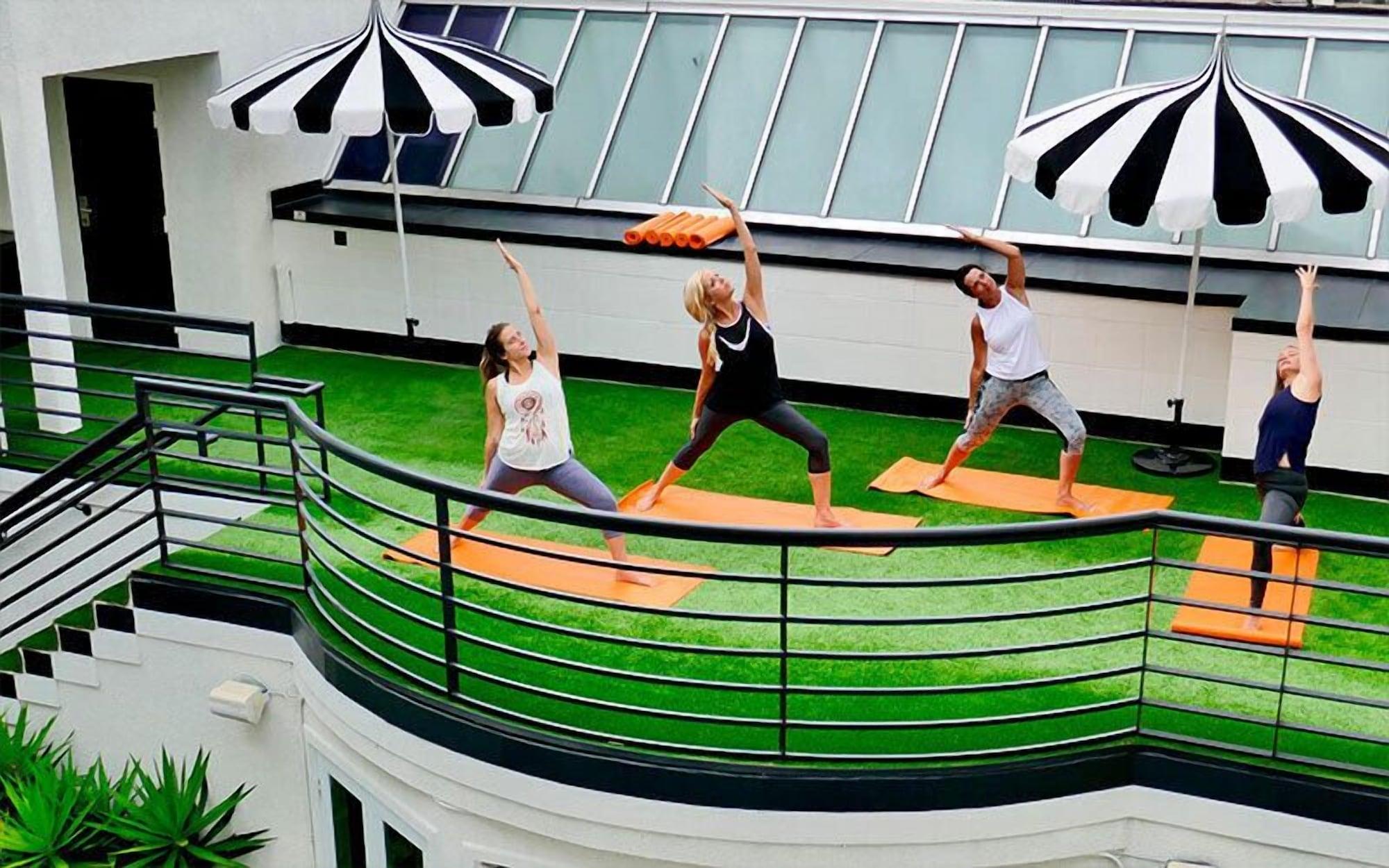 Gimnasio Carlyle Inn