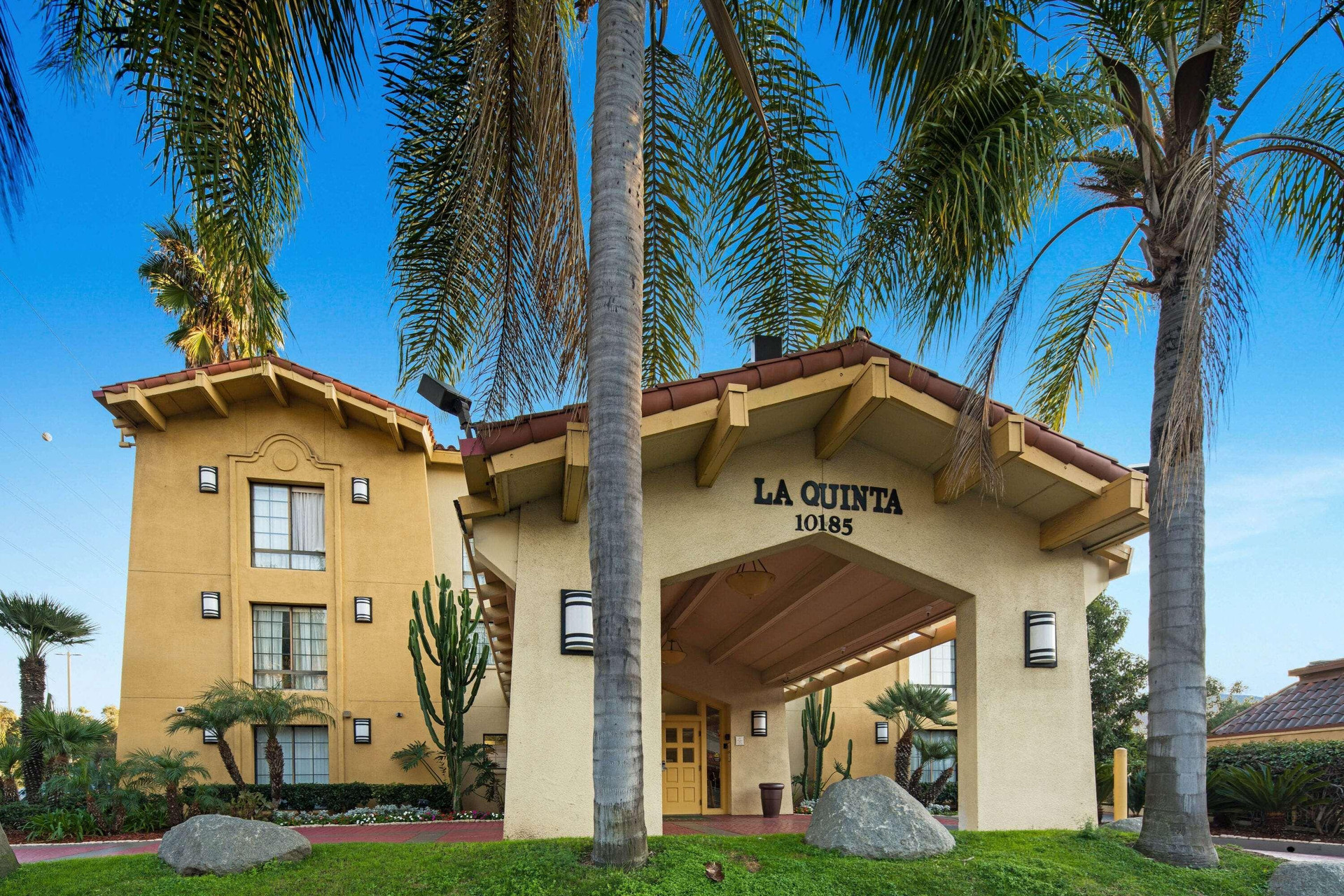 Vista Exterior La Quinta Inn by Wyndham San Diego - Miramar
