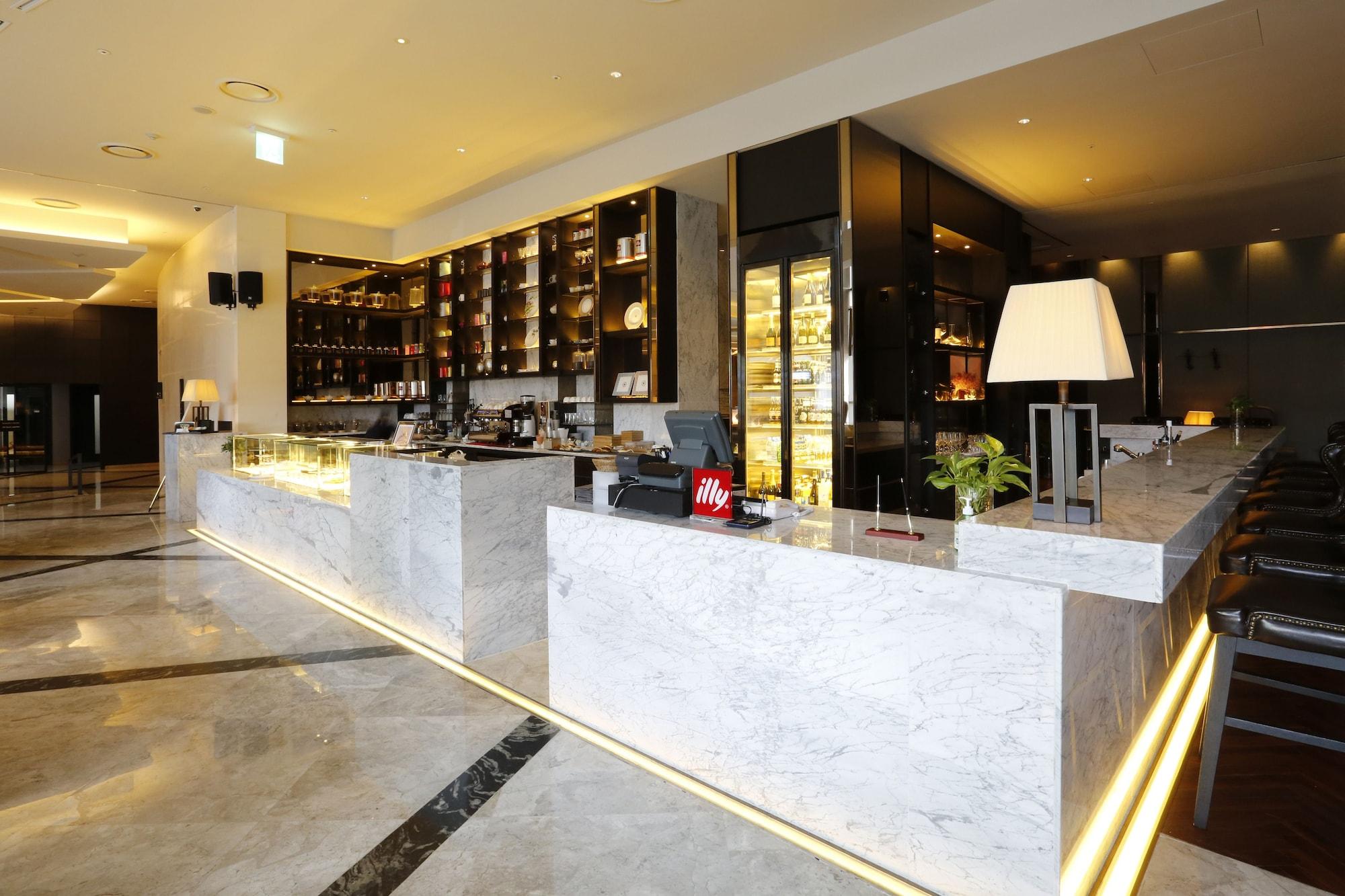 Vista Lobby Grand Mercure Ambassador Changwon
