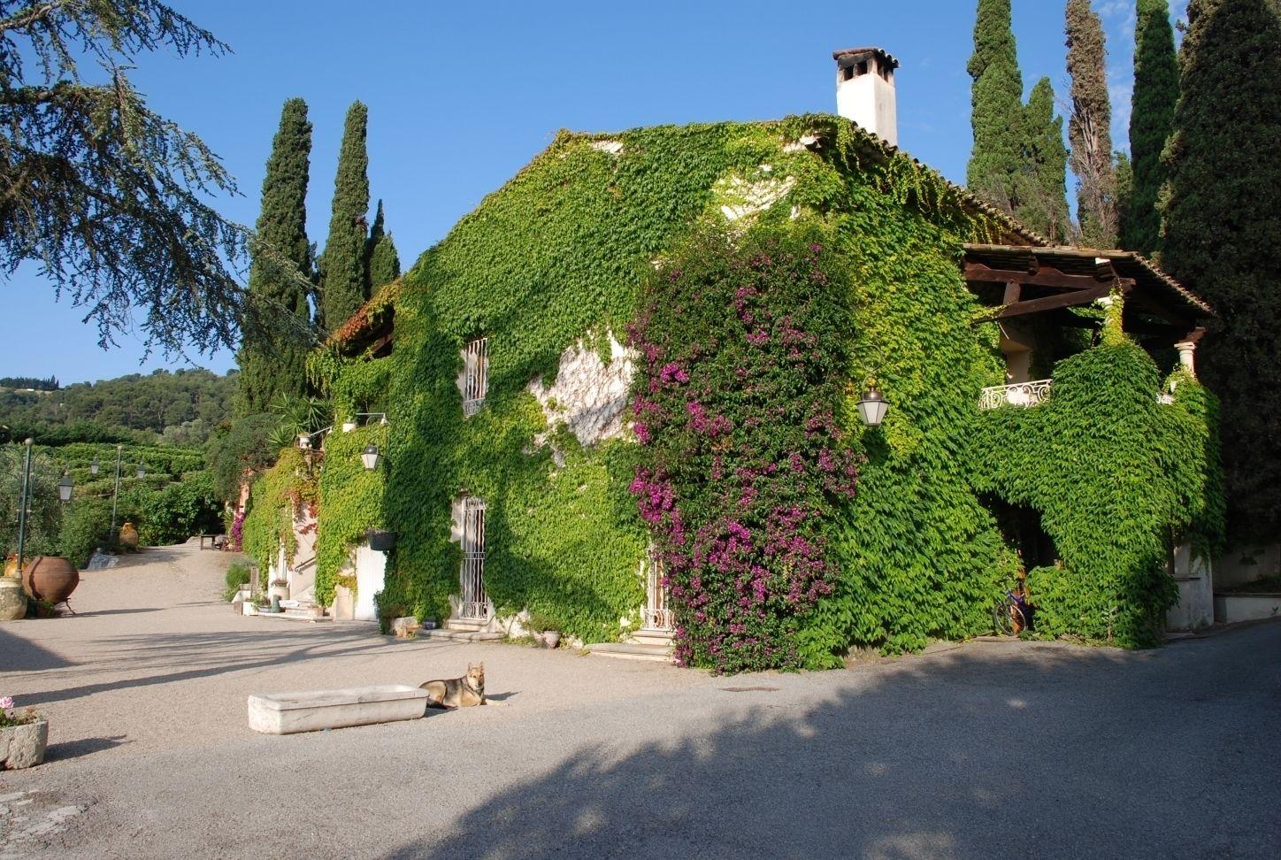 Vista Exterior L'Orangeraie de la Baronne