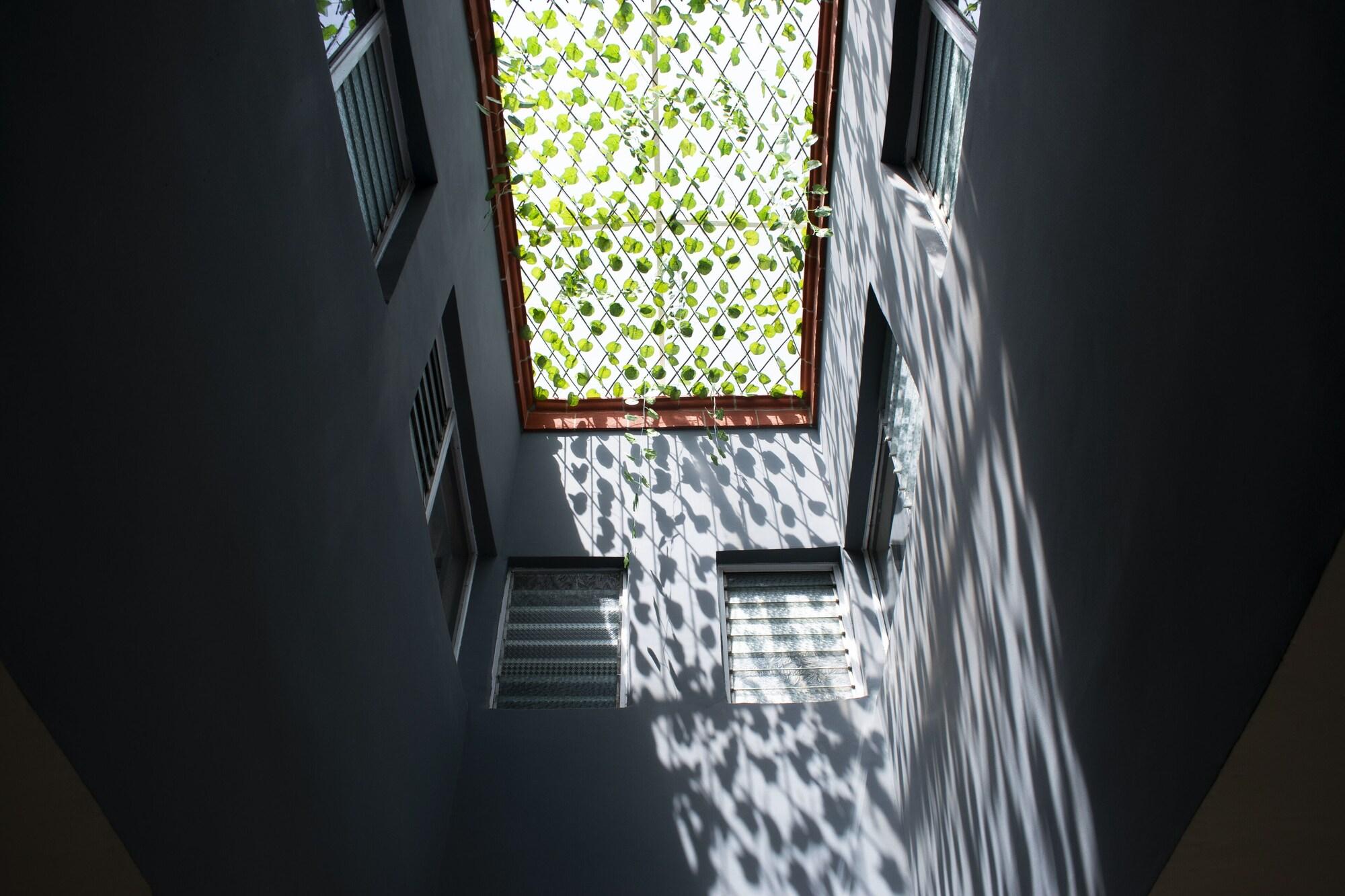 Varios Capital O Hotel Casa Blanca