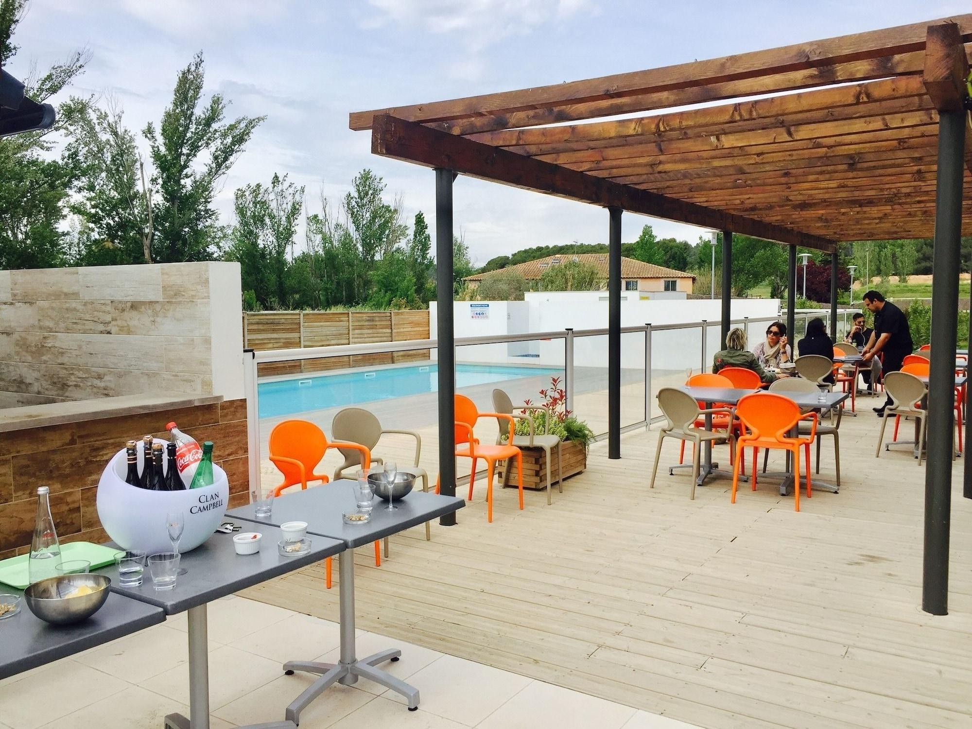 Varios Les Terrasses DAix