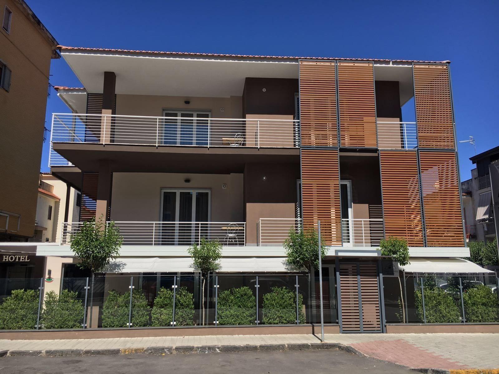 Varios Hotel Leopardi