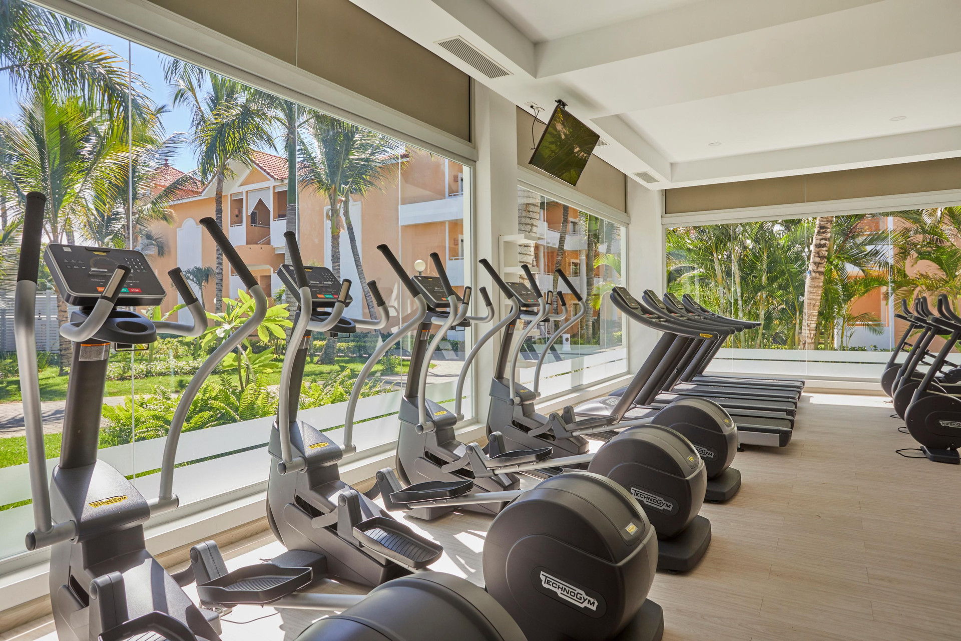 Gimnasio Bahia Principe Grand Aquamarine Solo Adultos