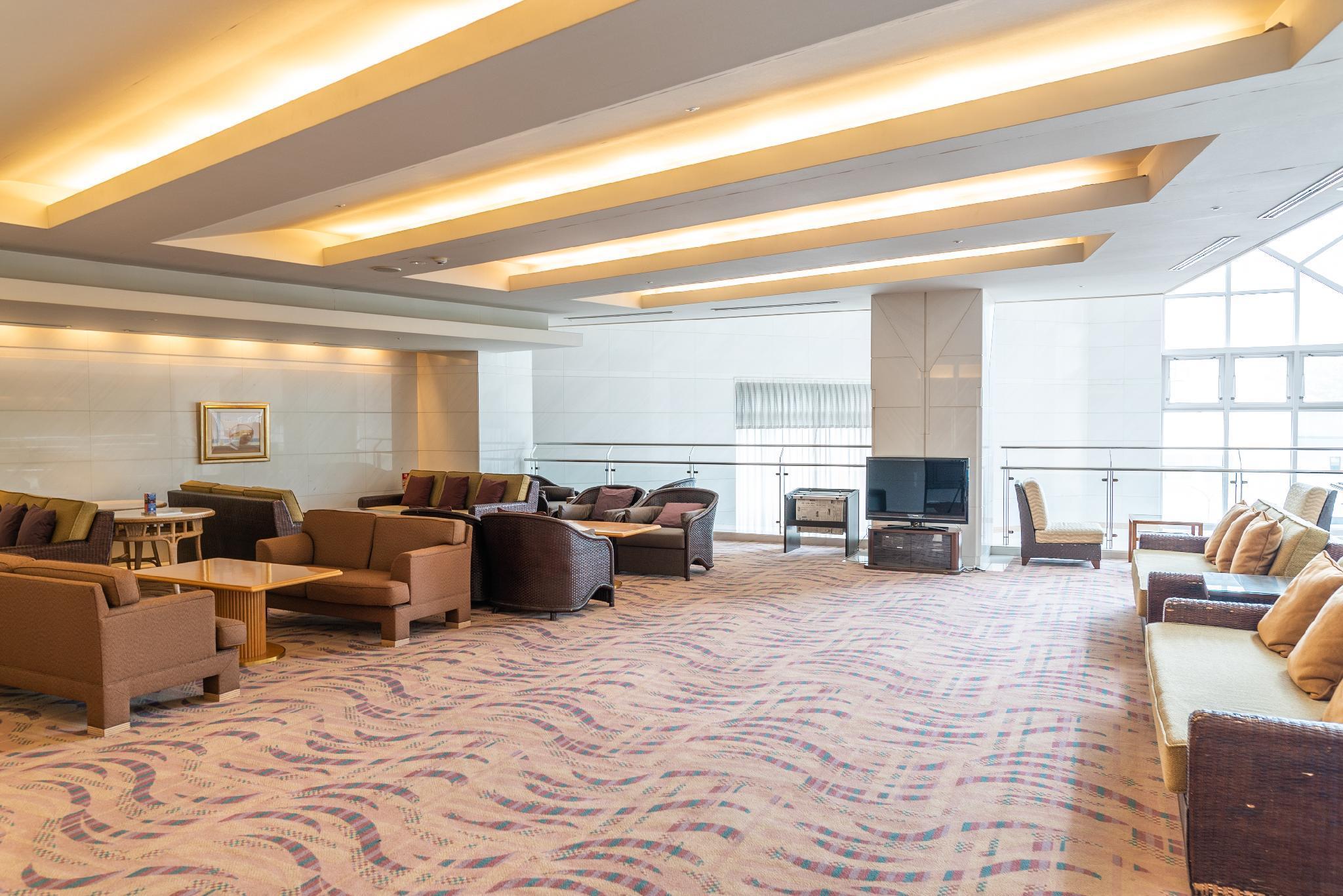 Vista Lobby Luxze Hitotsuba