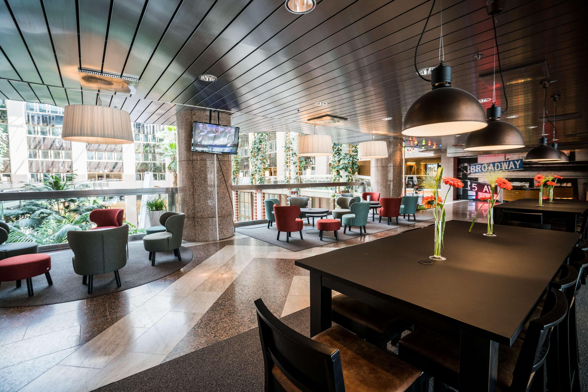 Vista Lobby Scandic Infra City