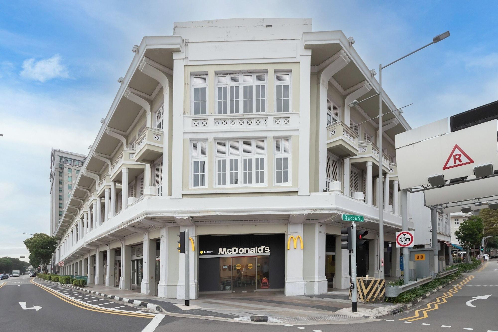 Vista Exterior The White House Serviced Residences