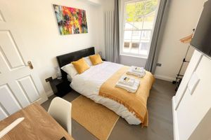 Departamentos - Entire Redhill Apartment hosted by Pius