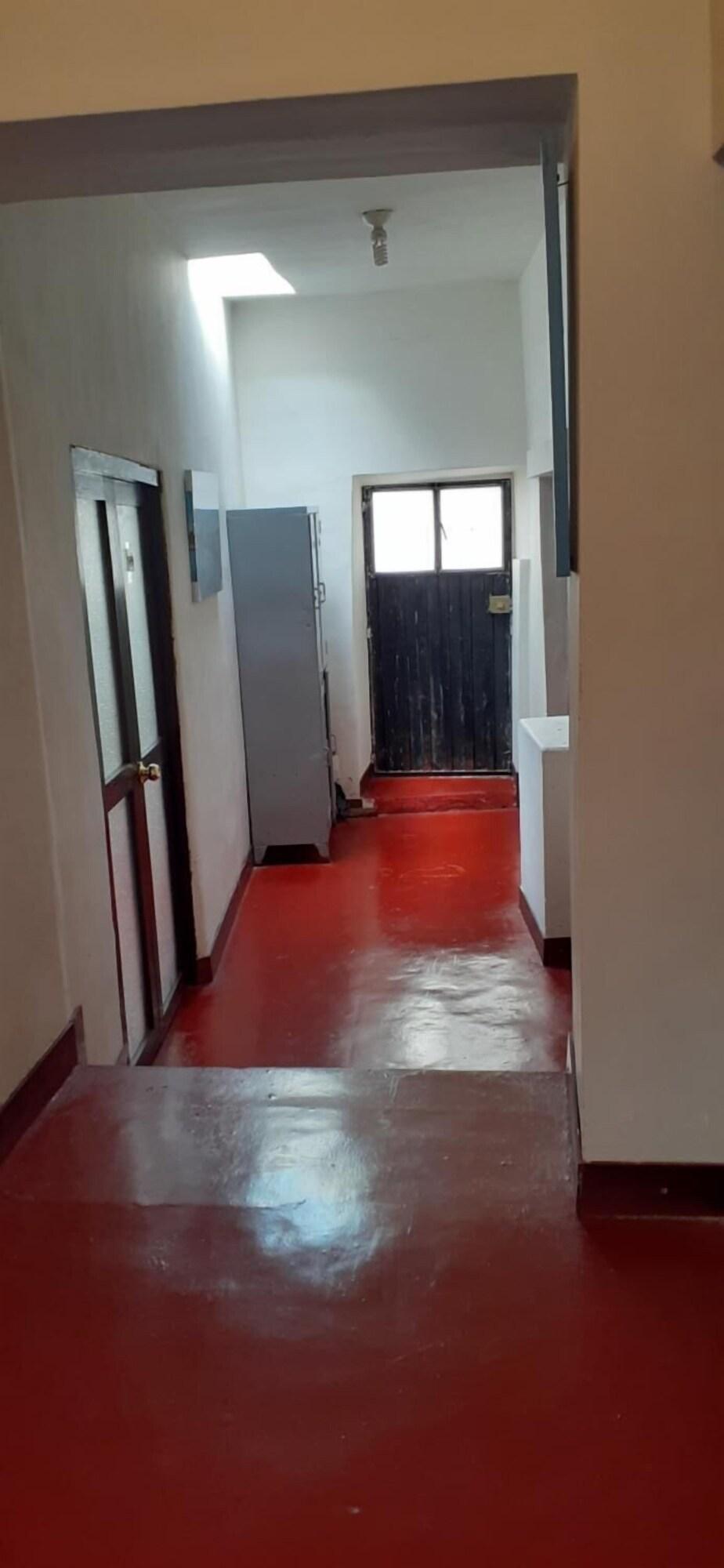 Comodidades del Alojamiento The Grasshopper Hostels AV Alta