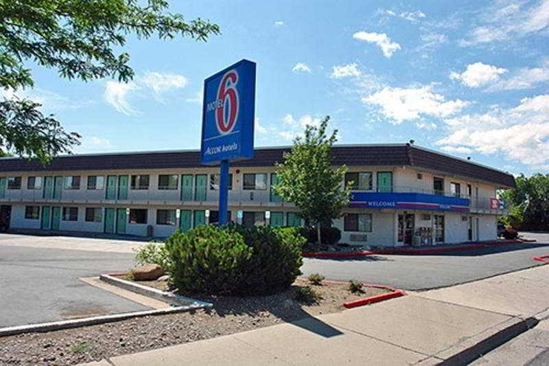 Varios Motel 6 Reno, NV - Livestock Events Center