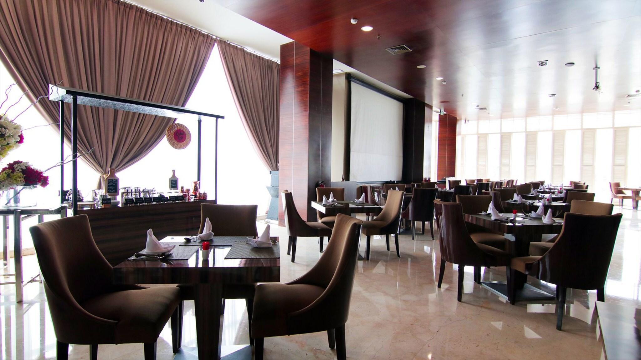 Restaurant The Arista Hotel