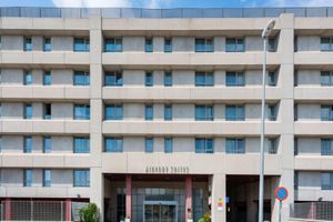 Alojamiento - Madrid Airport Suites, Affiliated by Meliá