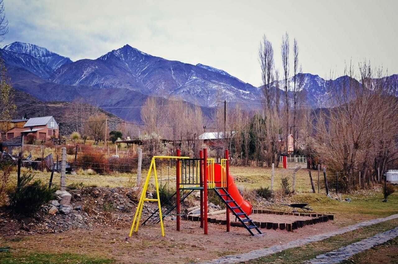 Instalaciones Recreativas Cabanas Valle del sol