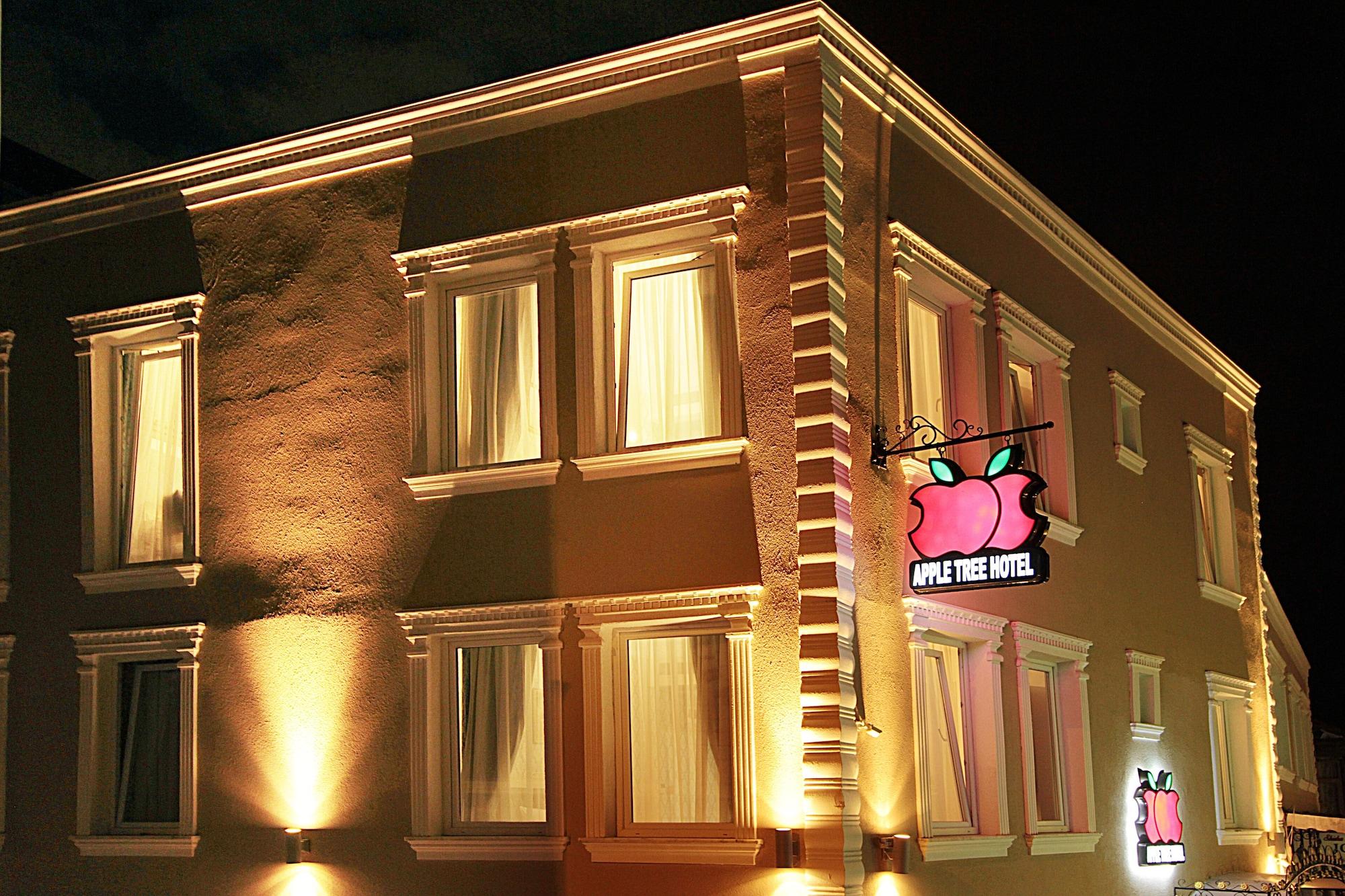 Vista Exterior Apple Tree Hotel