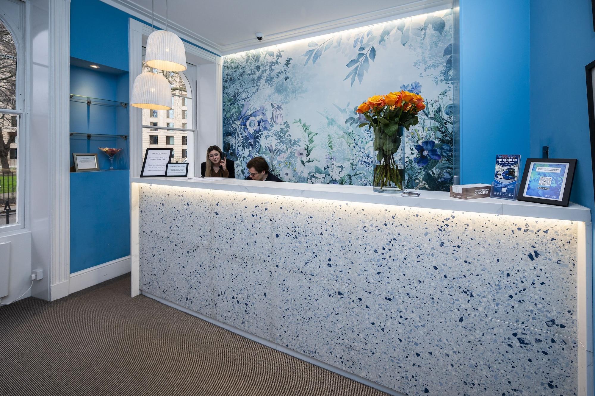 Vista Lobby Mentone Hotel