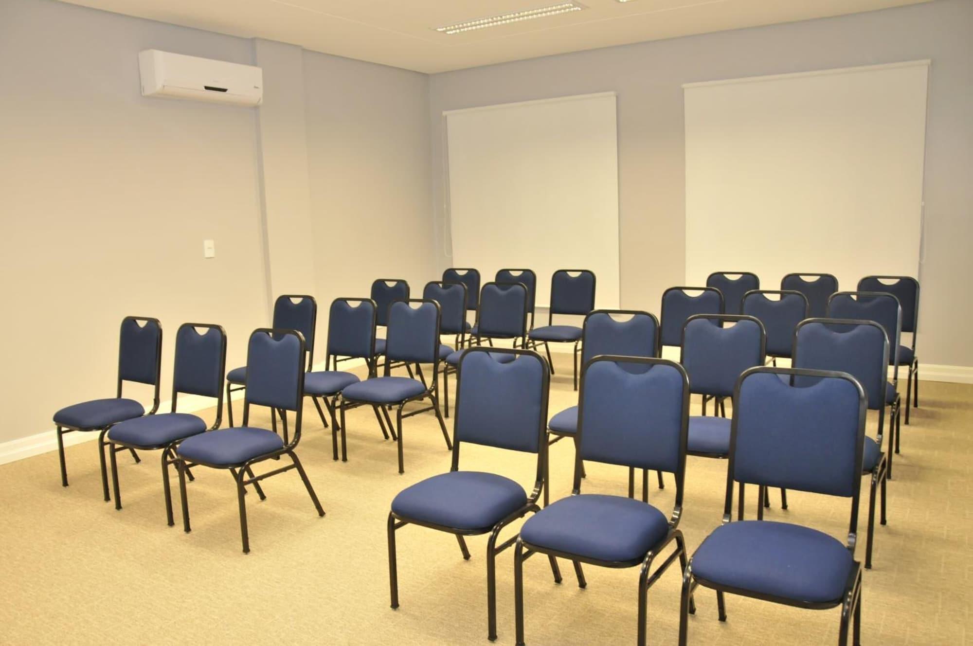 Sala de Reuniones Poente Hotel