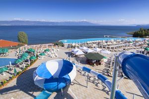 Alojamiento - Hotel Izgrev Spa & Aqua Park