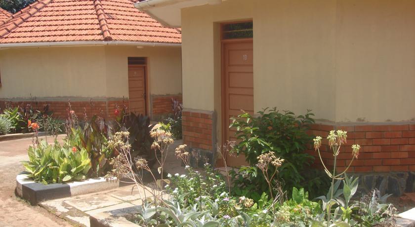 Vista Exterior Wal Ville Suites