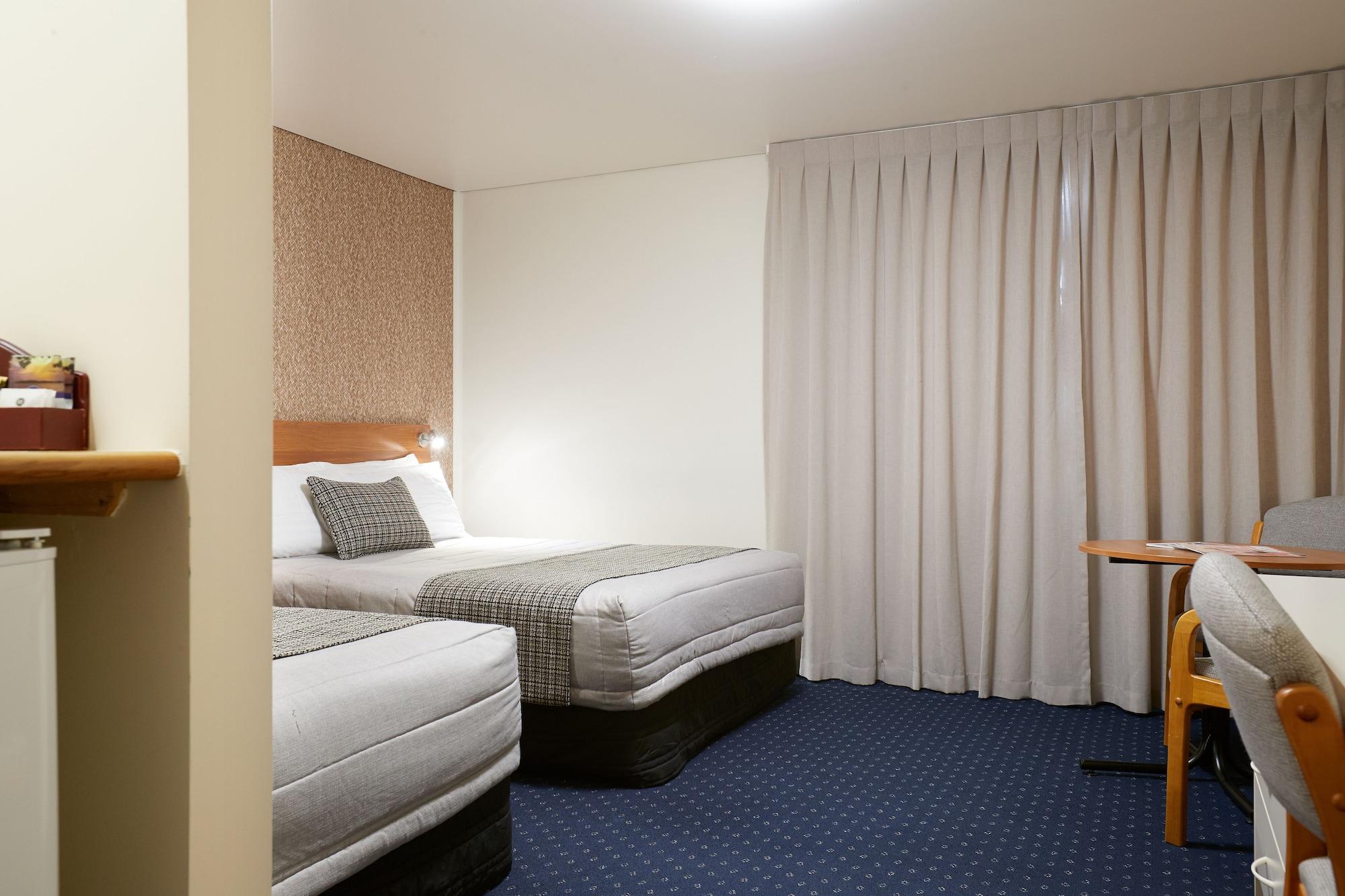 Equipamiento de Habitación Ventura Inn & Suites Hamilton