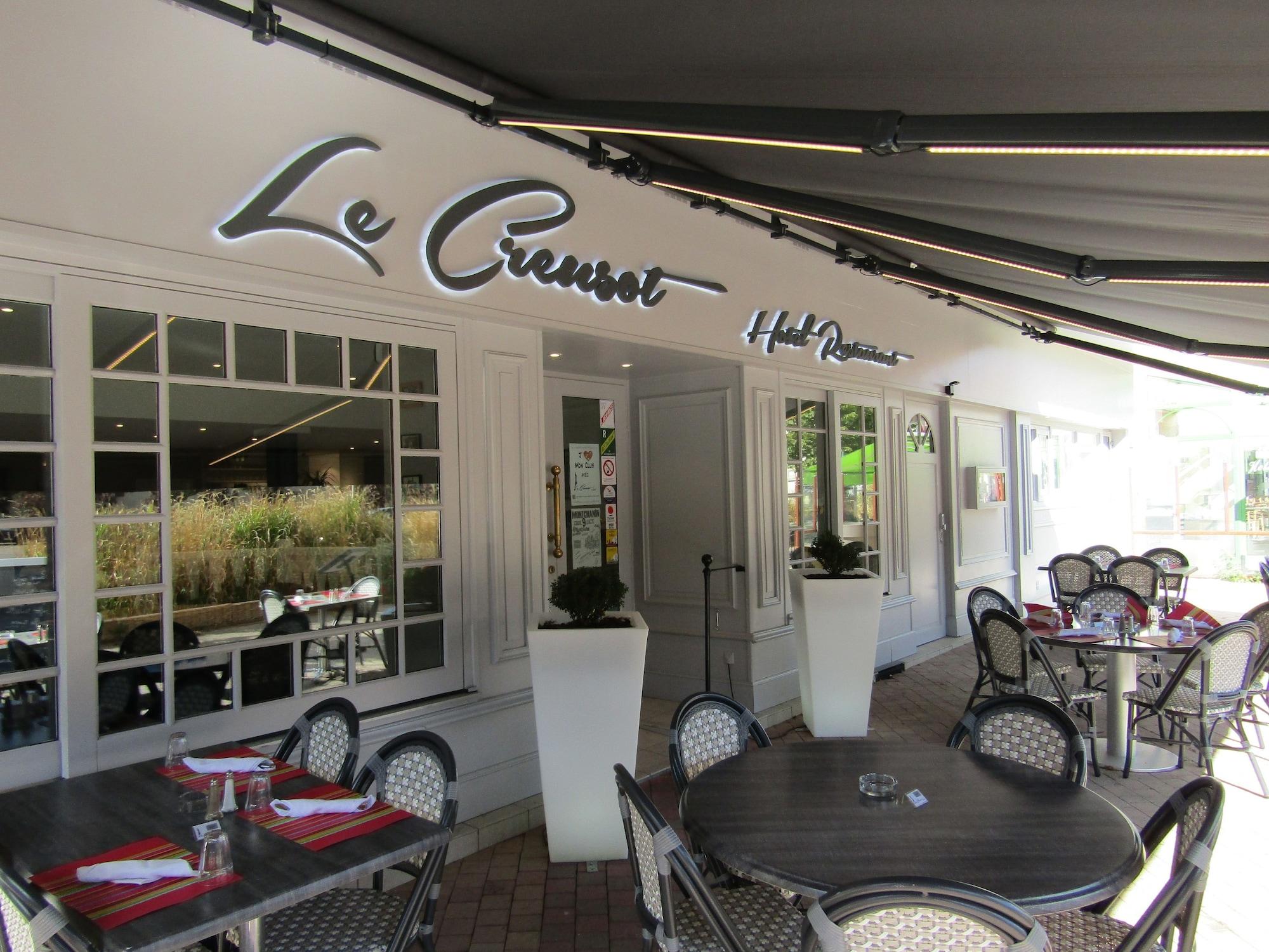 Vista Exterior Le Creusot Hôtel