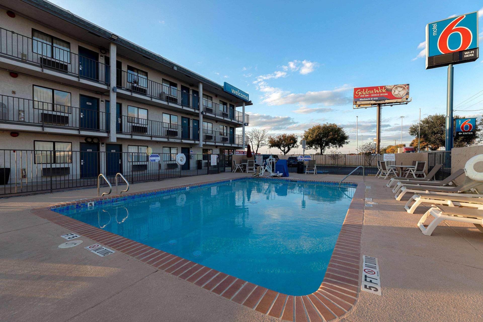 Varios Motel 6 San Antonio, TX - West SeaWorld