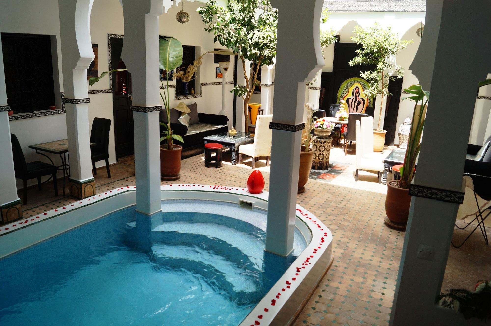 Vista Piscina Riad Palais Azukar