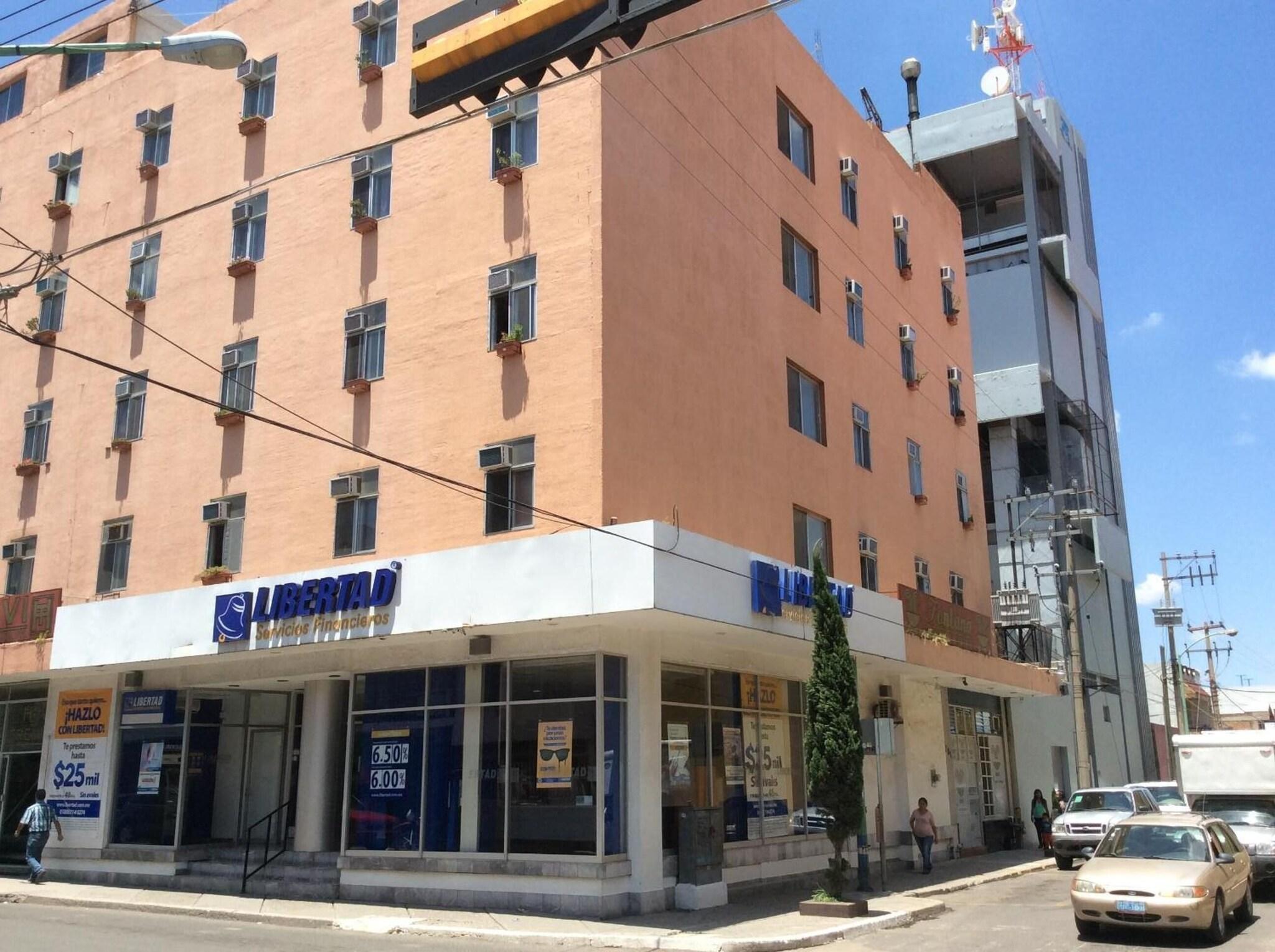 Vista Exterior Hotel Trevi