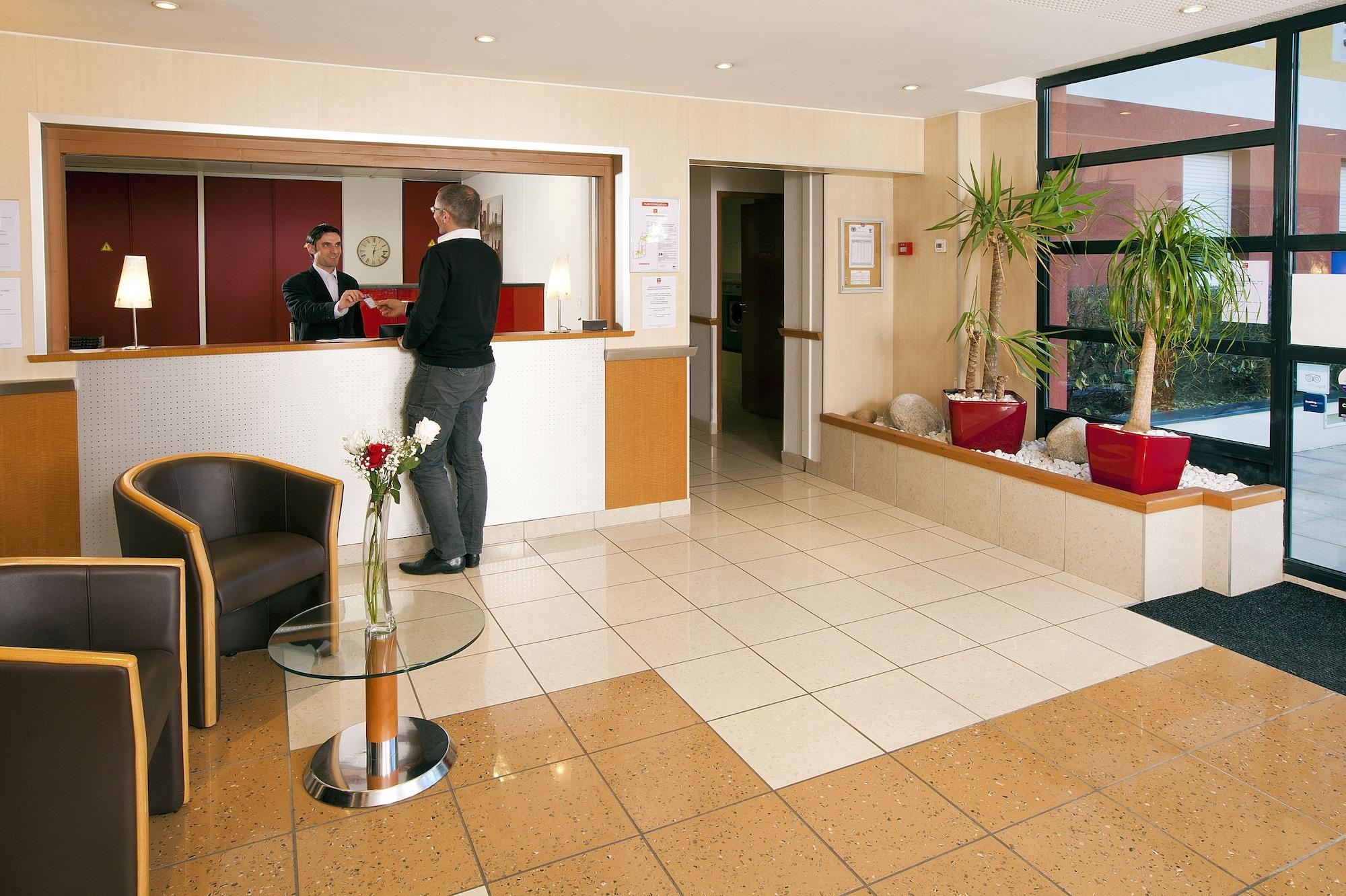 Vista Lobby Séjours & Affaires Genève Saint-Genis