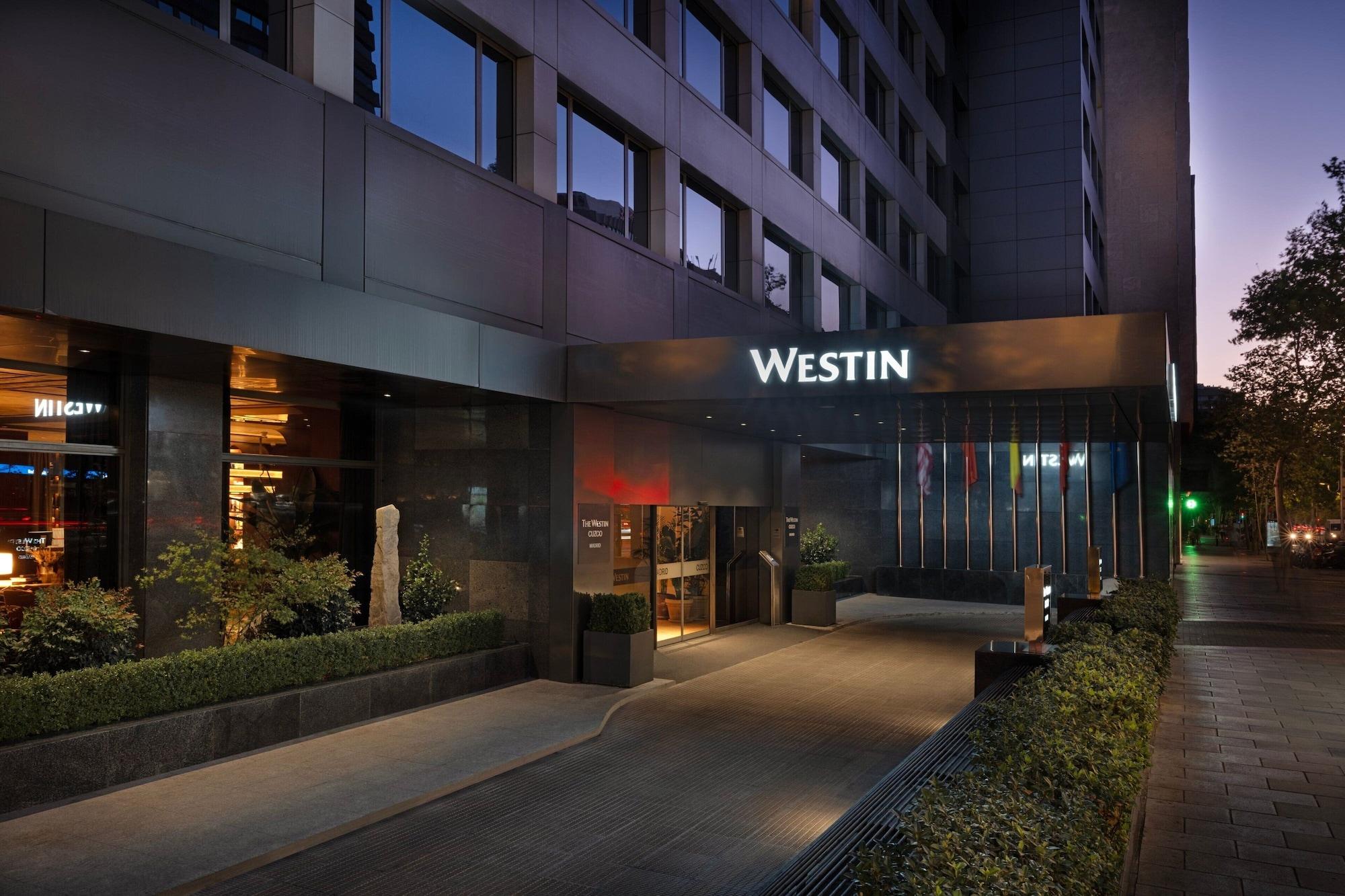 Vista Exterior The Westin Madrid Cuzco
