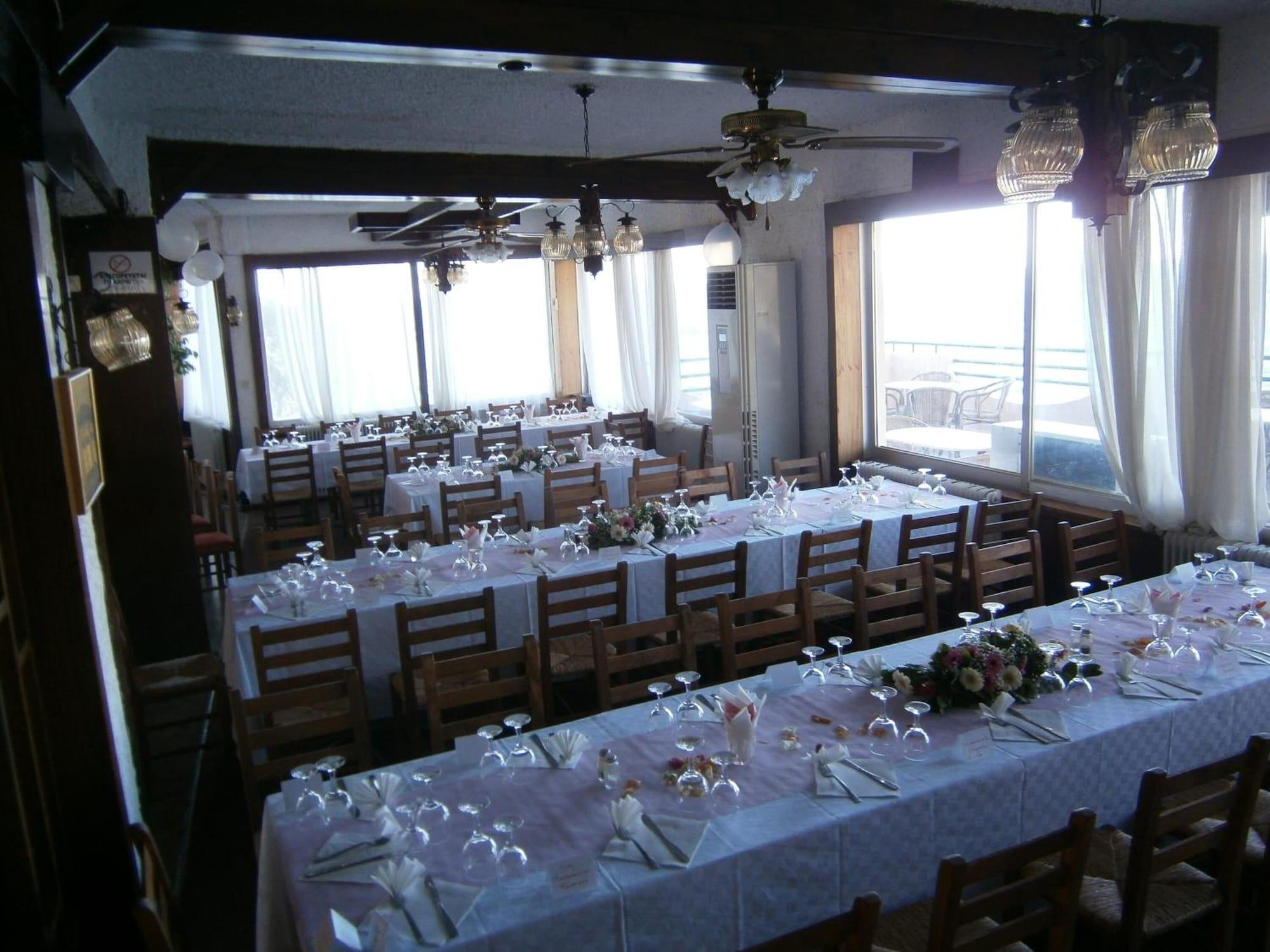 Salón de Baile Daskalio Beach Hotel