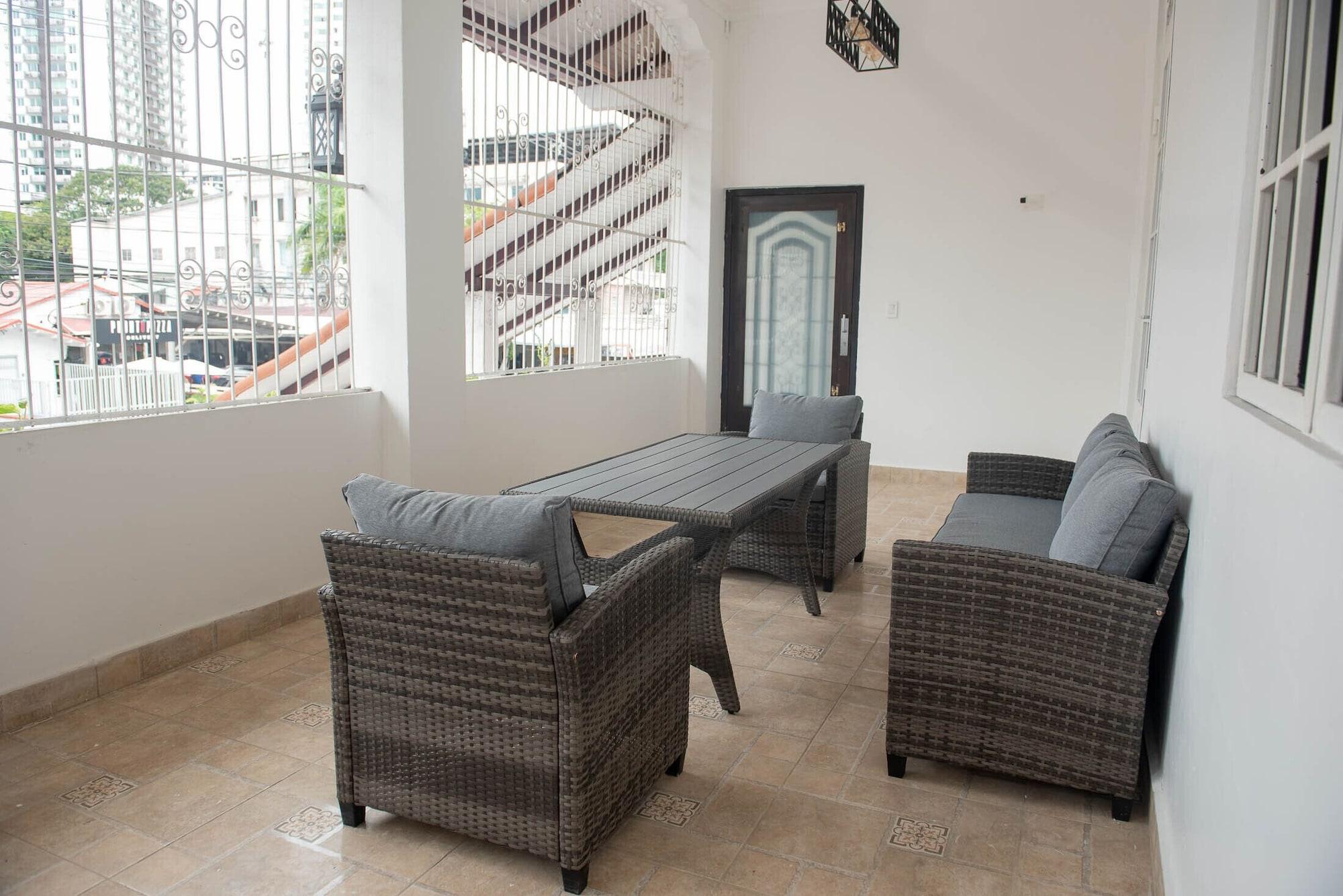 Vista Exterior Casa Bianca